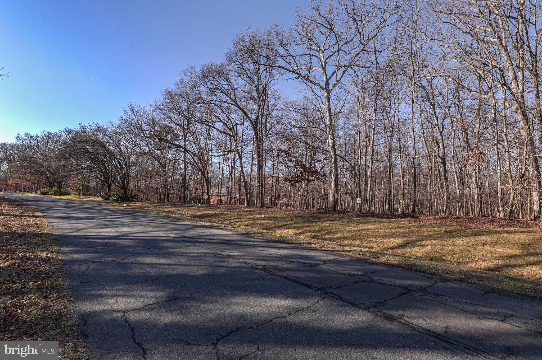 KENTSDALE ESTATES - Land