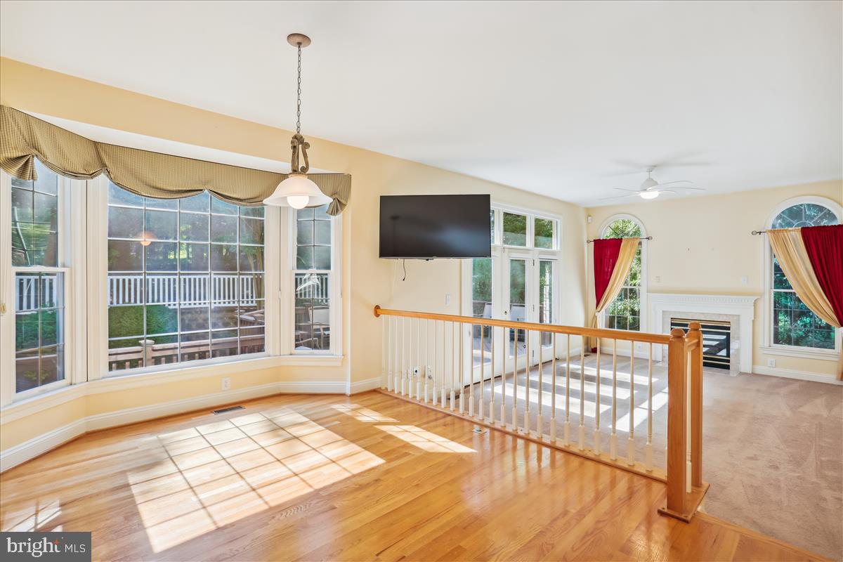 8931 FALLS FARM DRIVE