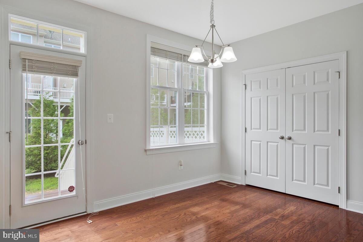 THE MEADOWS AT ARUNDEL FOREST - Residential