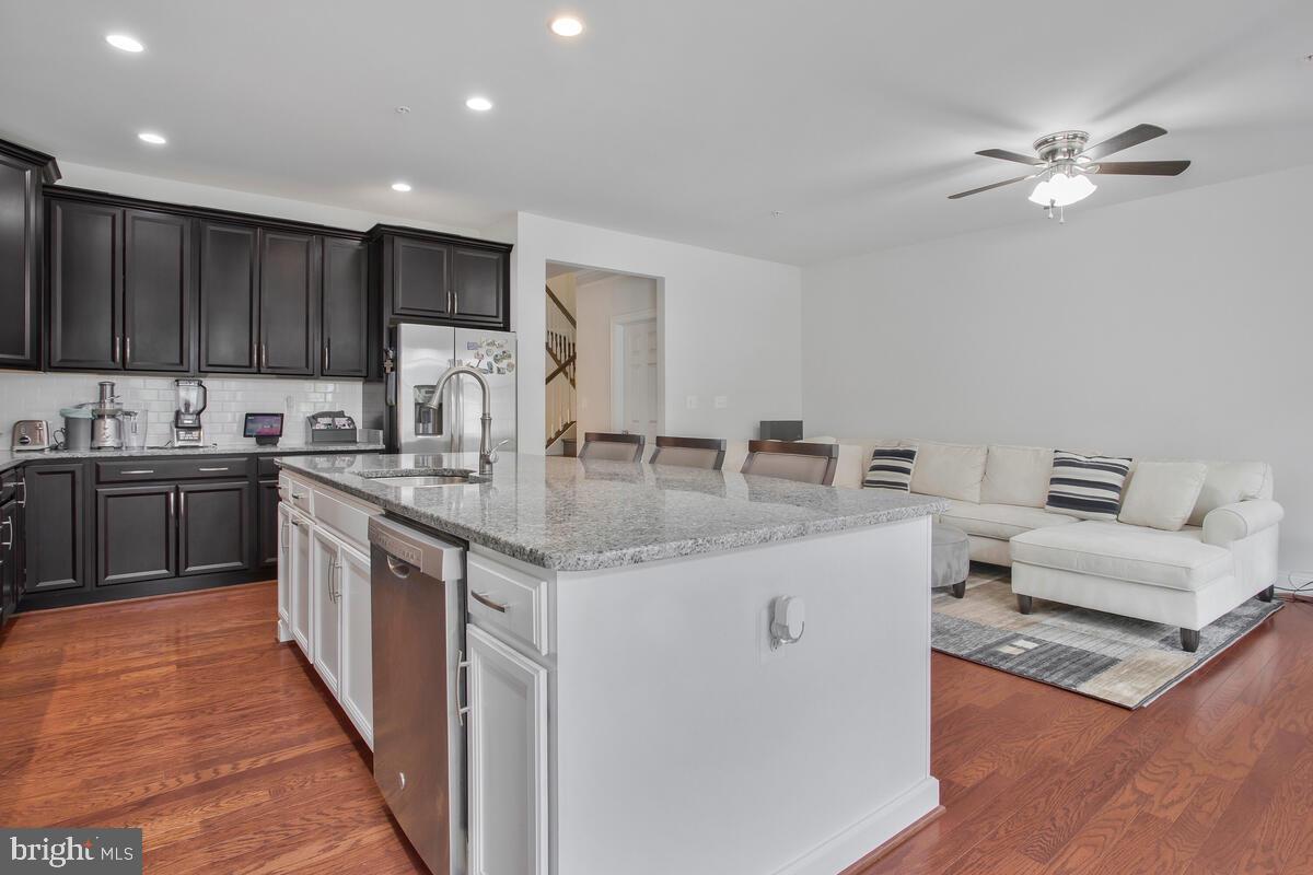 THE MEADOWS AT ARUNDEL FOREST - Residential