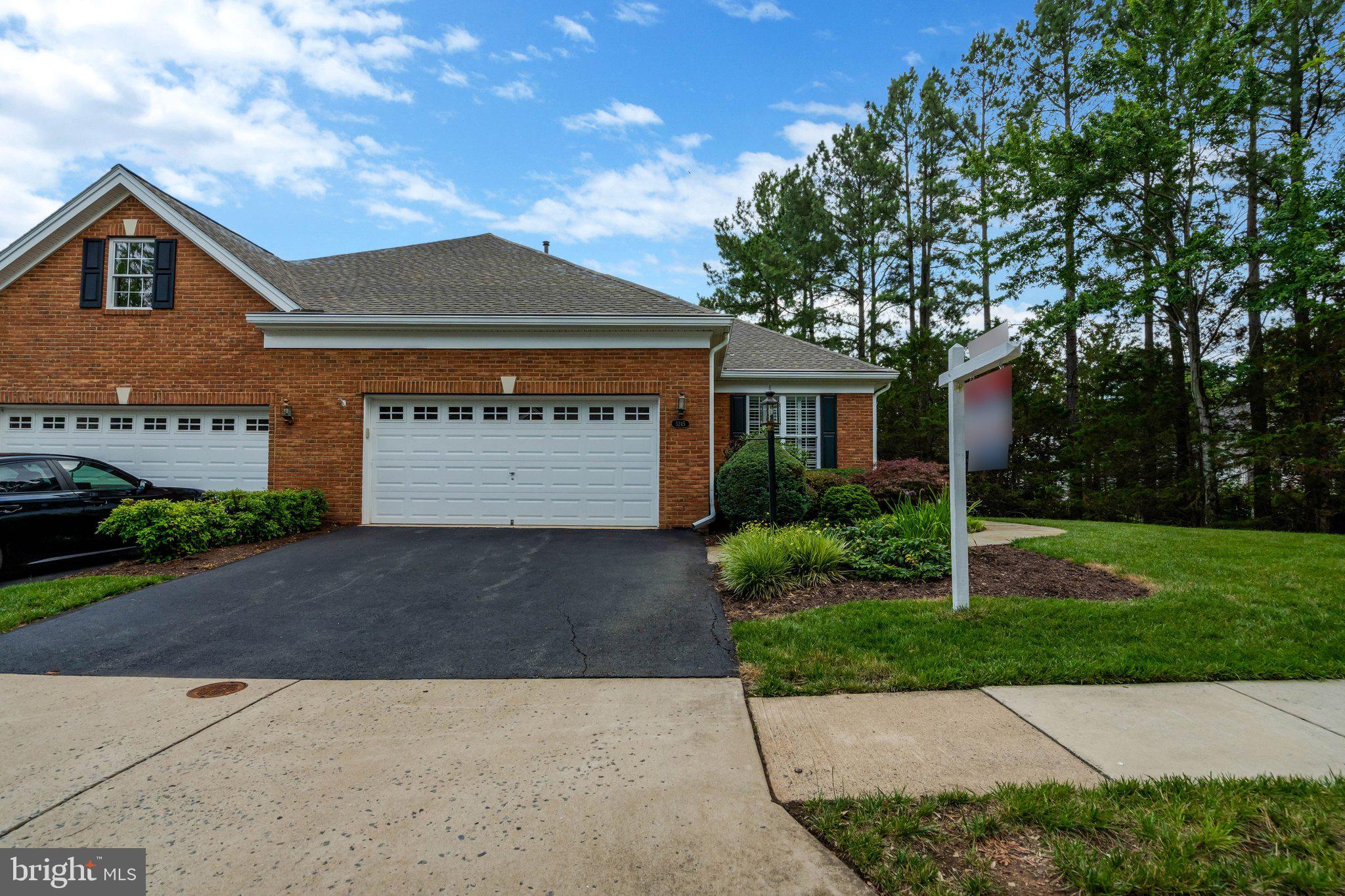 5245 ARMOUR COURT