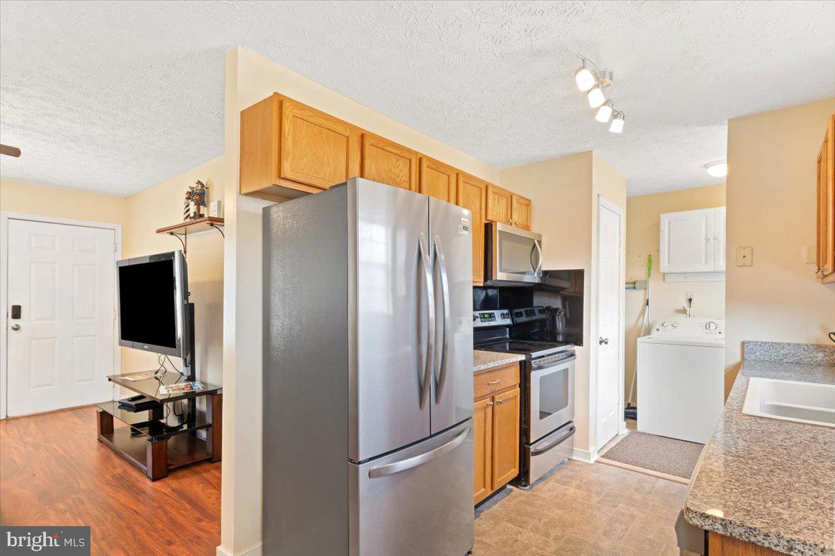 ANNA HIGHVIEW - Residential