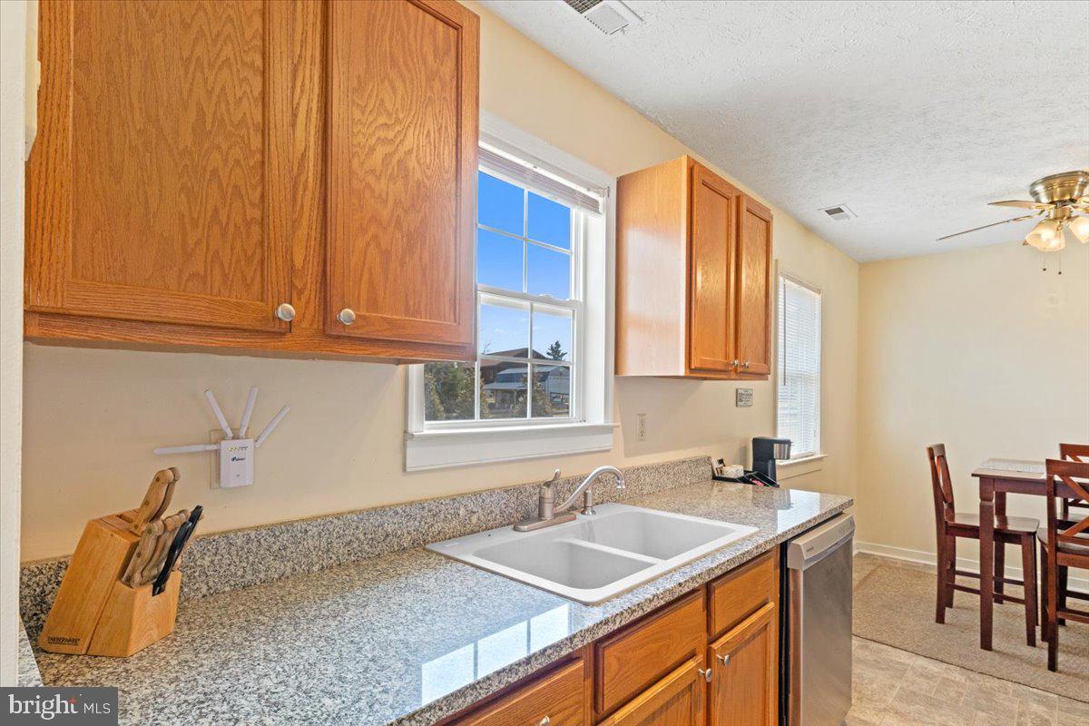 ANNA HIGHVIEW - Residential