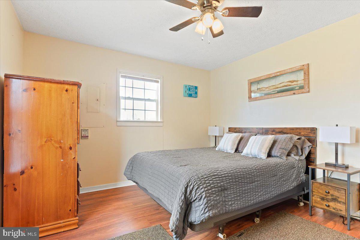 ANNA HIGHVIEW - Residential