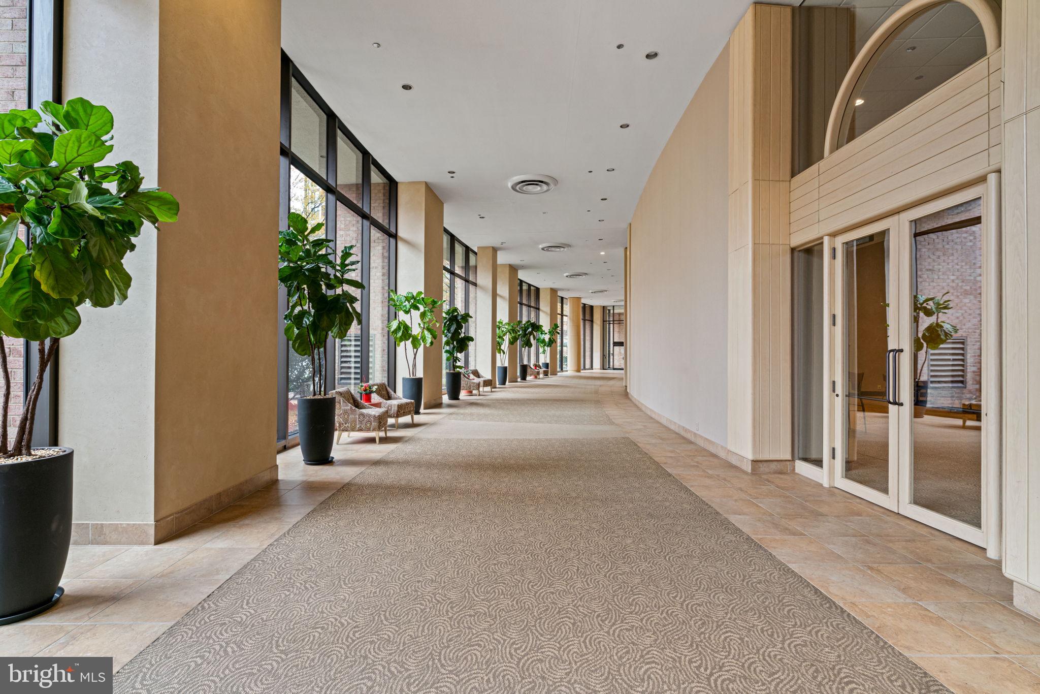 CRYSTAL PARK - Residential Lease