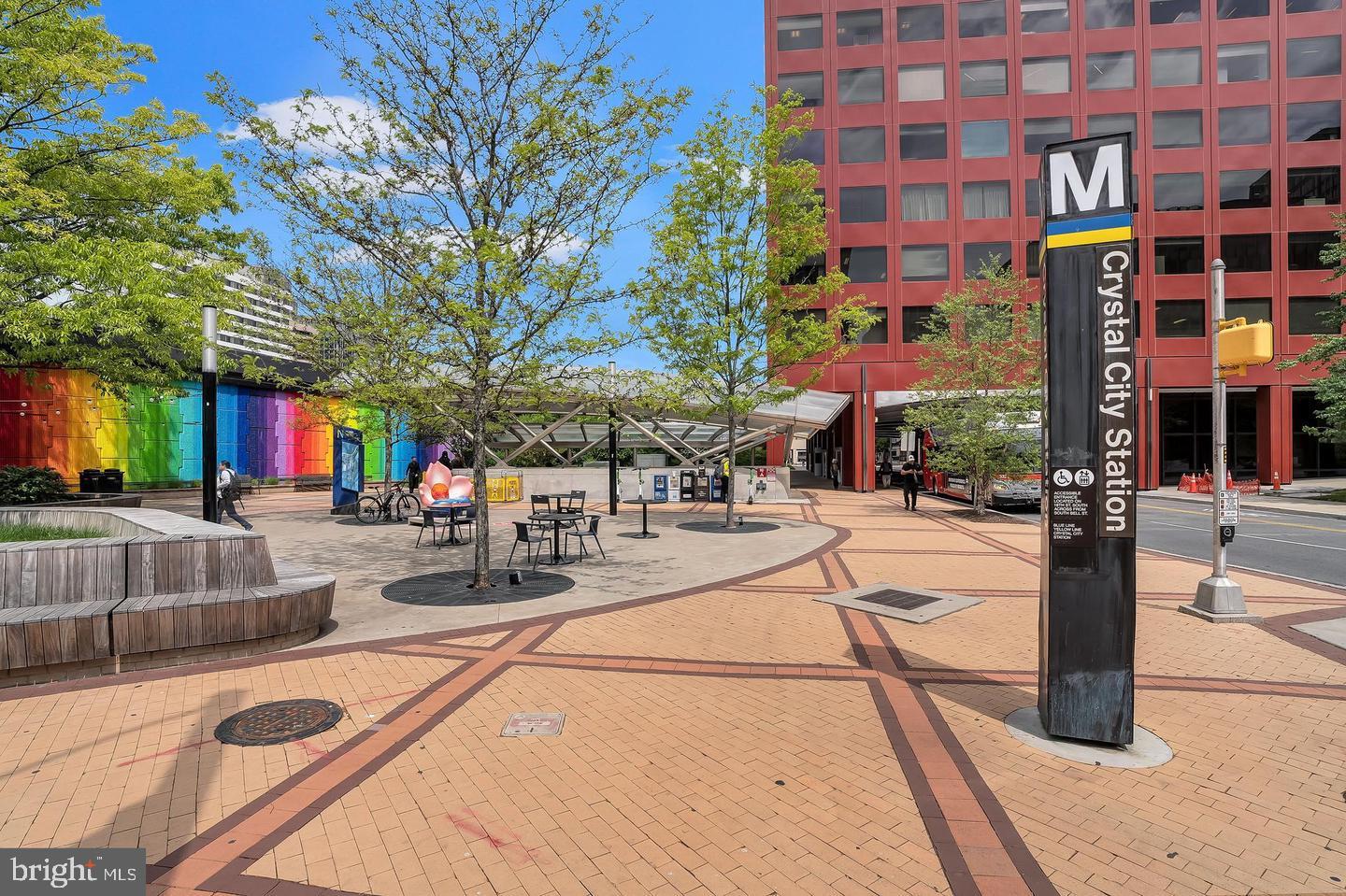 CRYSTAL PARK - Residential Lease