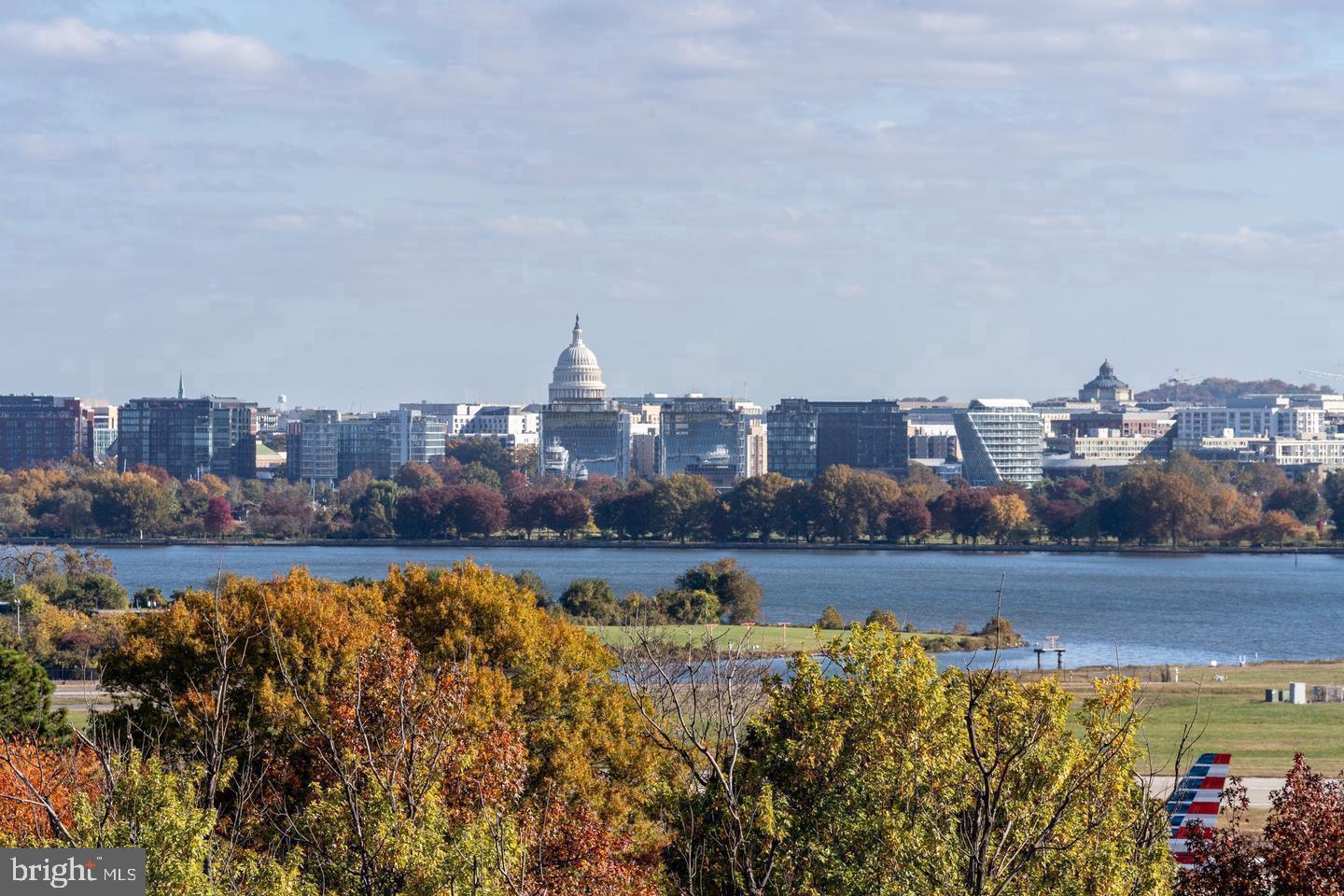 CRYSTAL PARK - Residential Lease