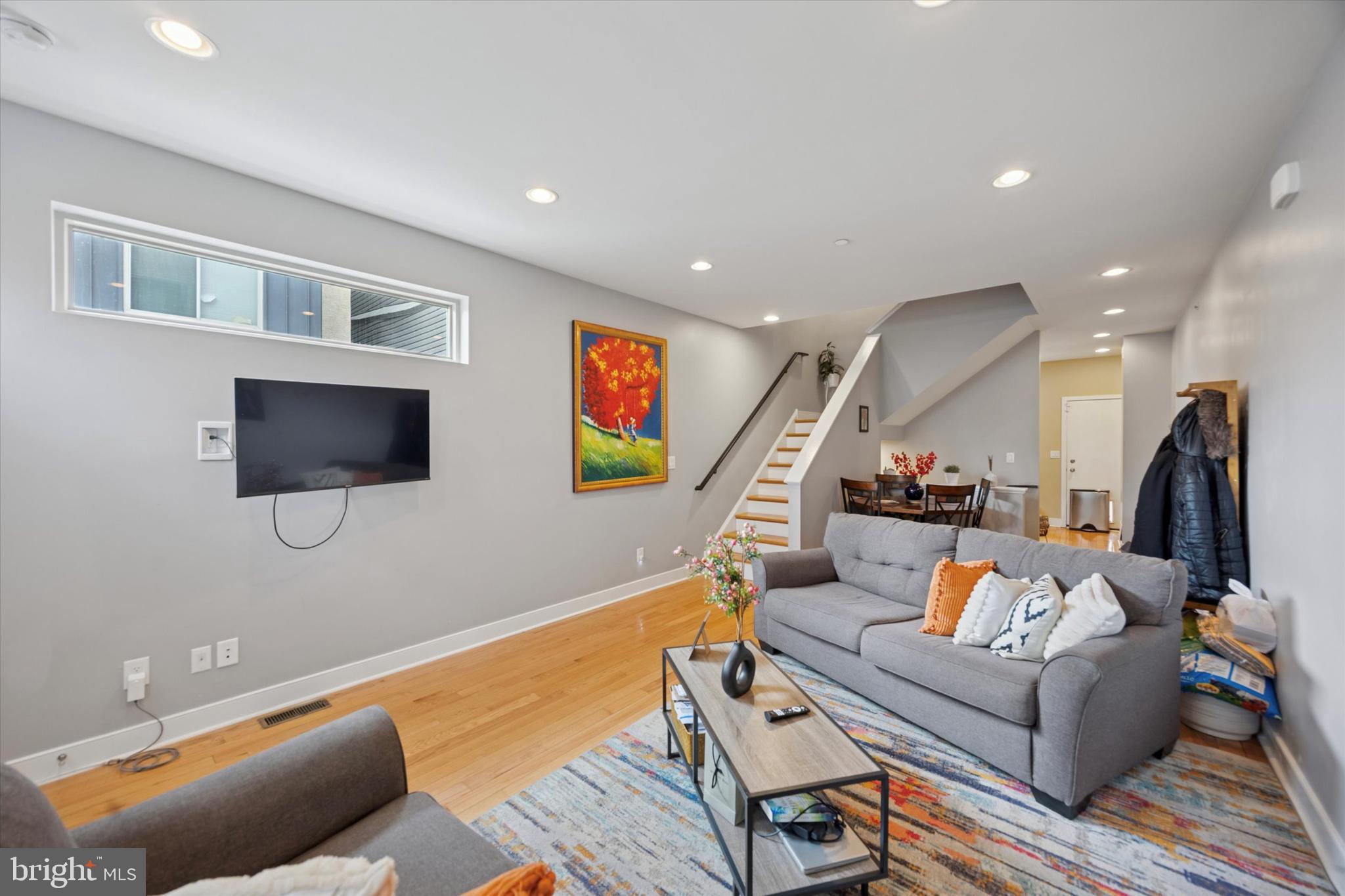 POINT BREEZE - Residential Lease