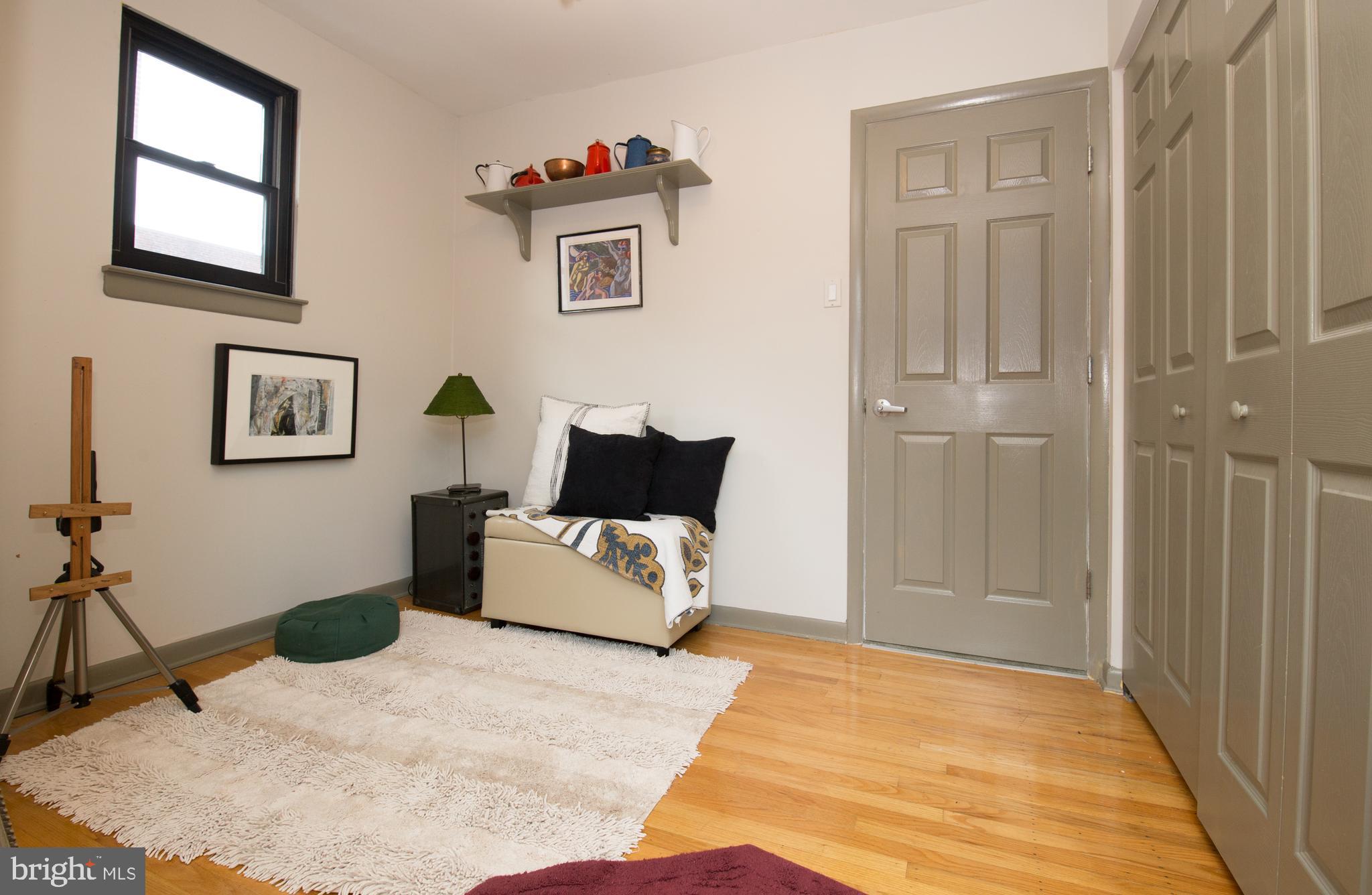 SOCIETY HILL - Residential