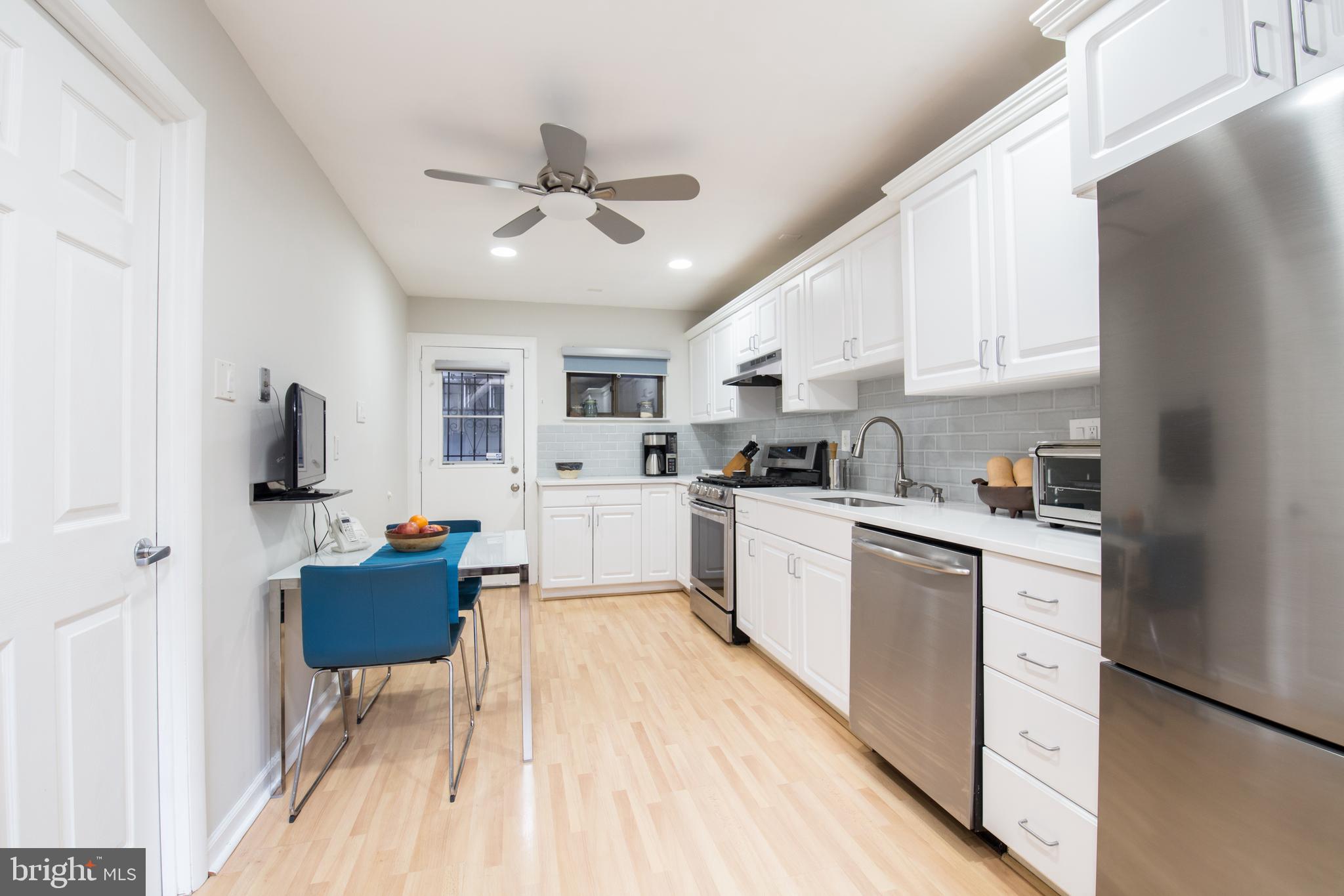 SOCIETY HILL - Residential