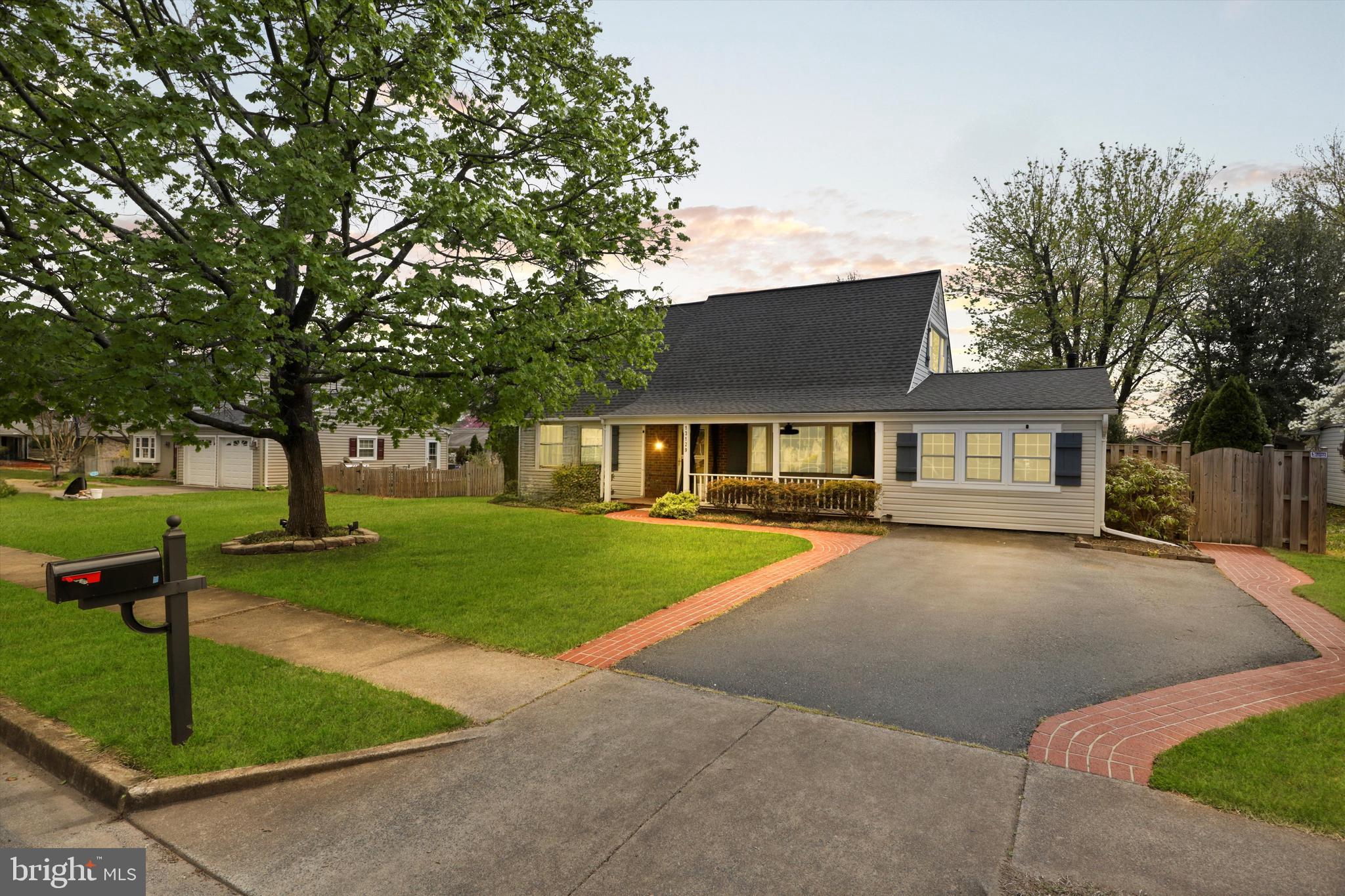 13129 PENNYPACKER LANE