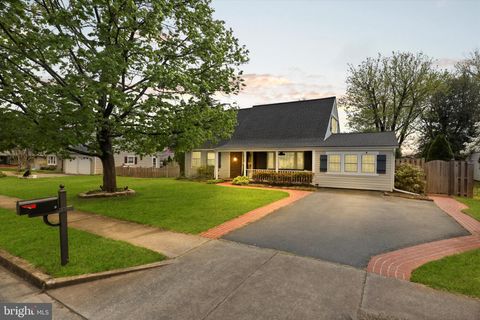 13129 PENNYPACKER LANE FAIRFAX VA 22033
