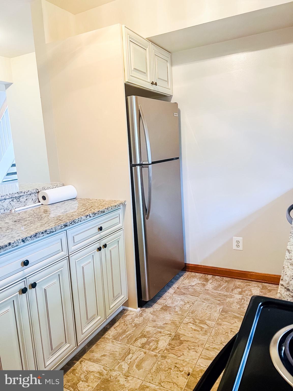 HARBOR TERRACE - Residential Lease