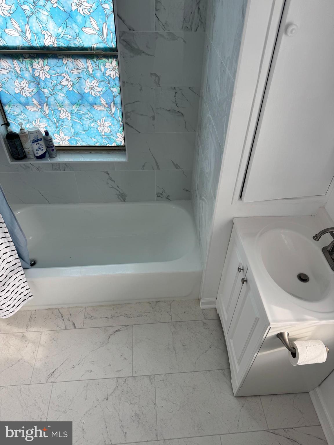 HARBOR TERRACE - Residential Lease