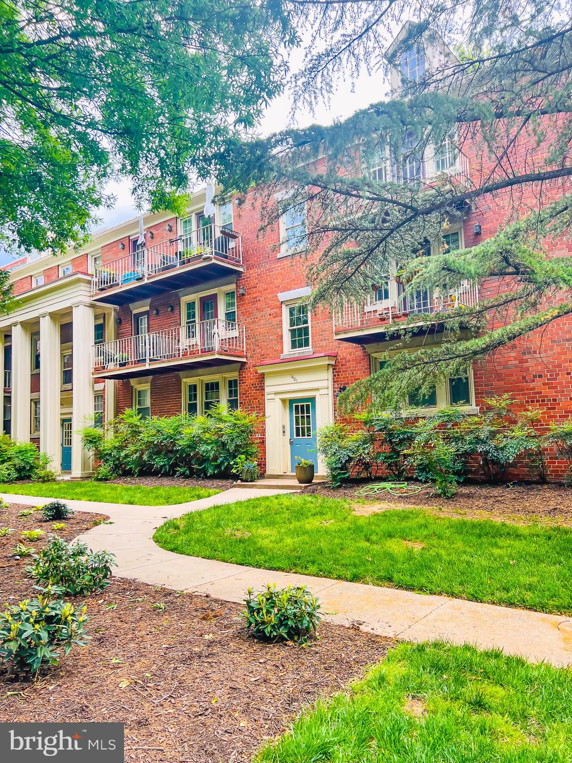 HARBOR TERRACE - Residential Lease