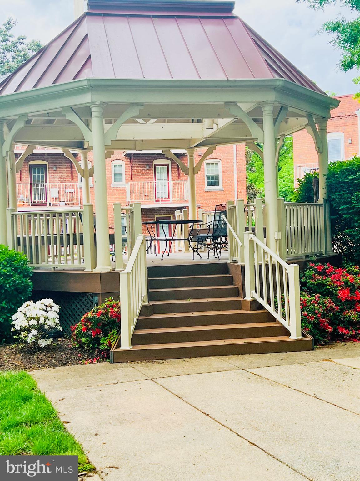 HARBOR TERRACE - Residential Lease