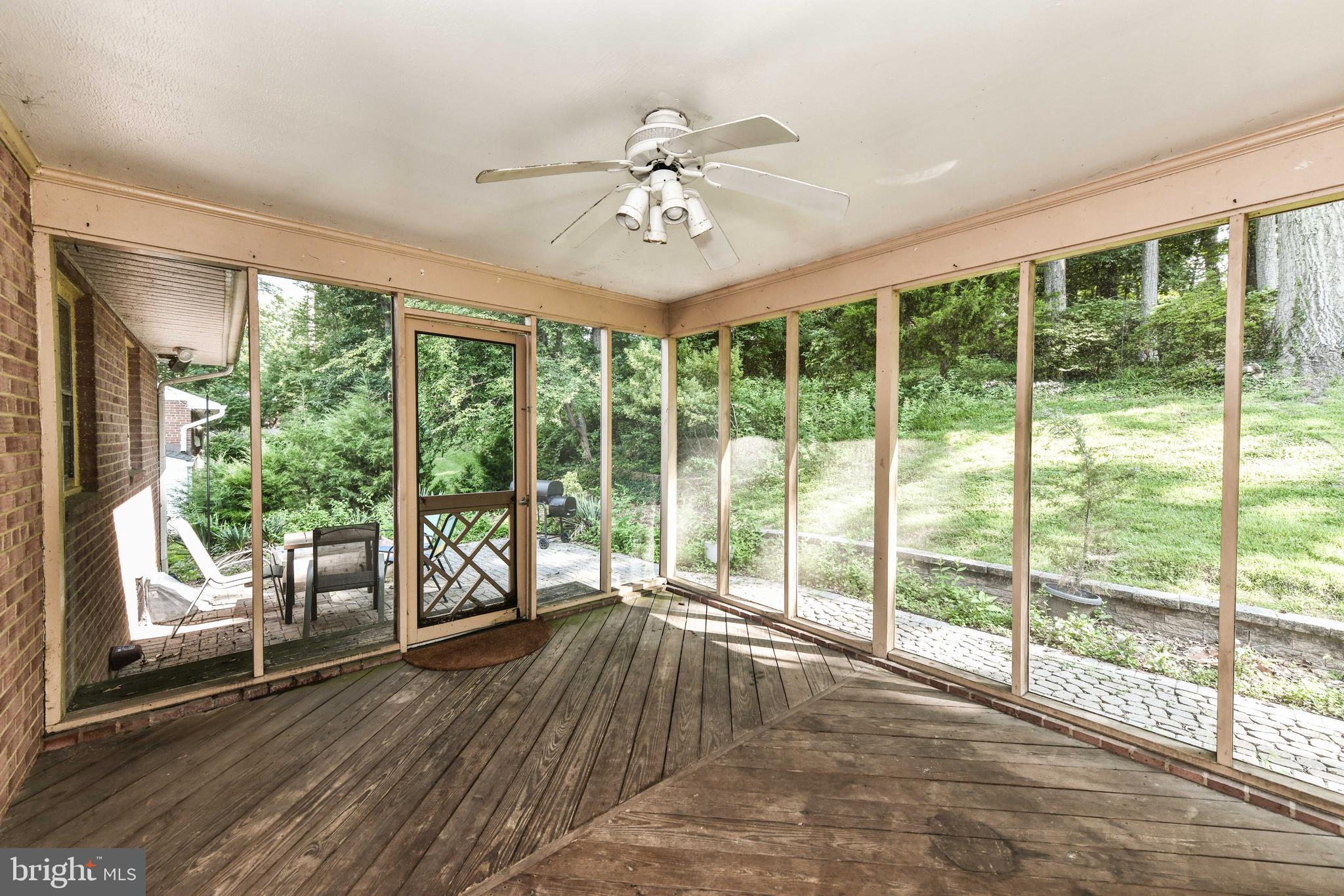 WESTWOOD PARK - Residential Lease