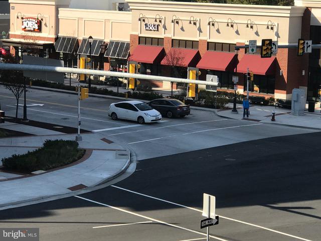 WESTBRIAR CONDOMINIUMS - Residential Lease