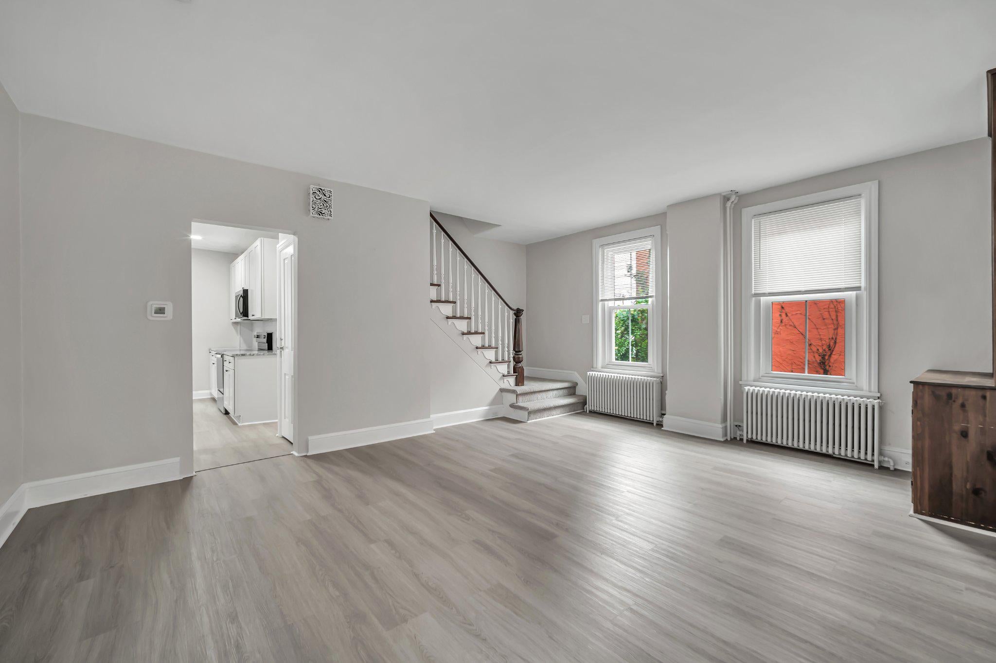 376 N MAIN STREET