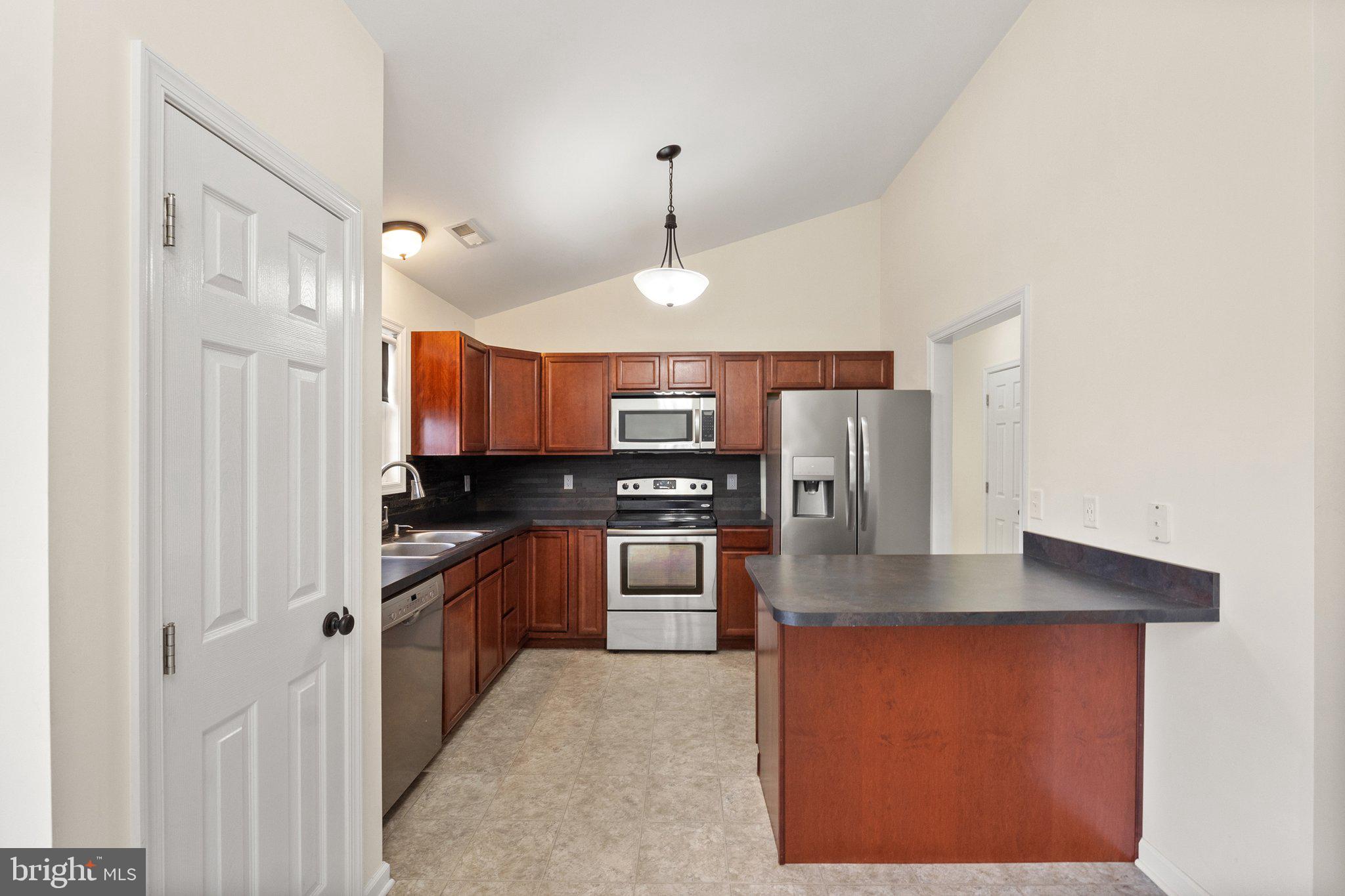 INWOOD MEADOWS - Residential