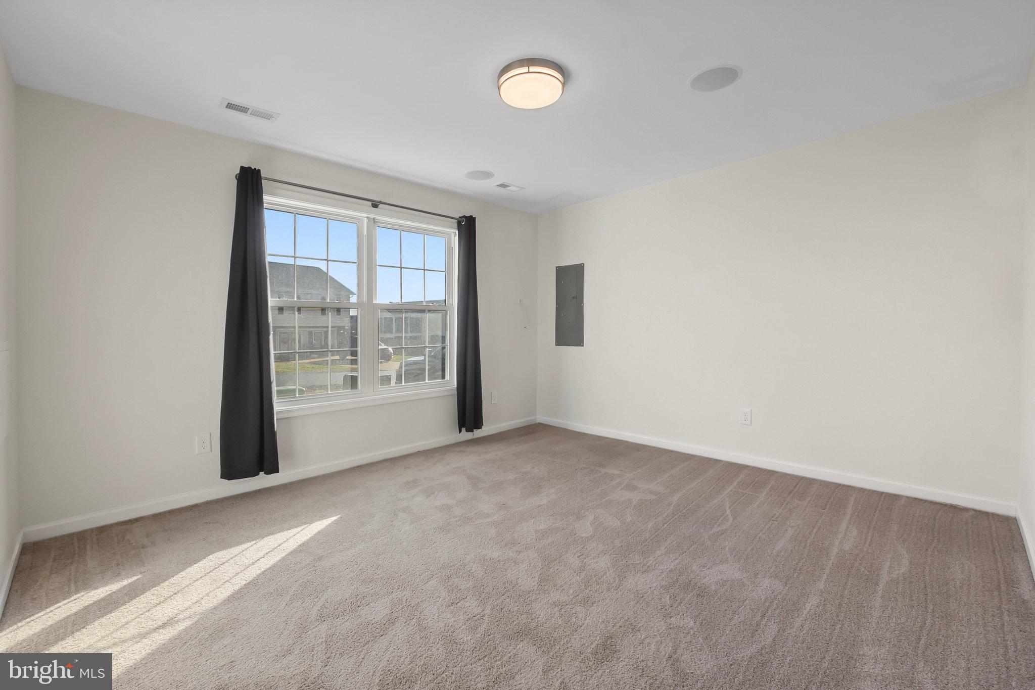 INWOOD MEADOWS - Residential