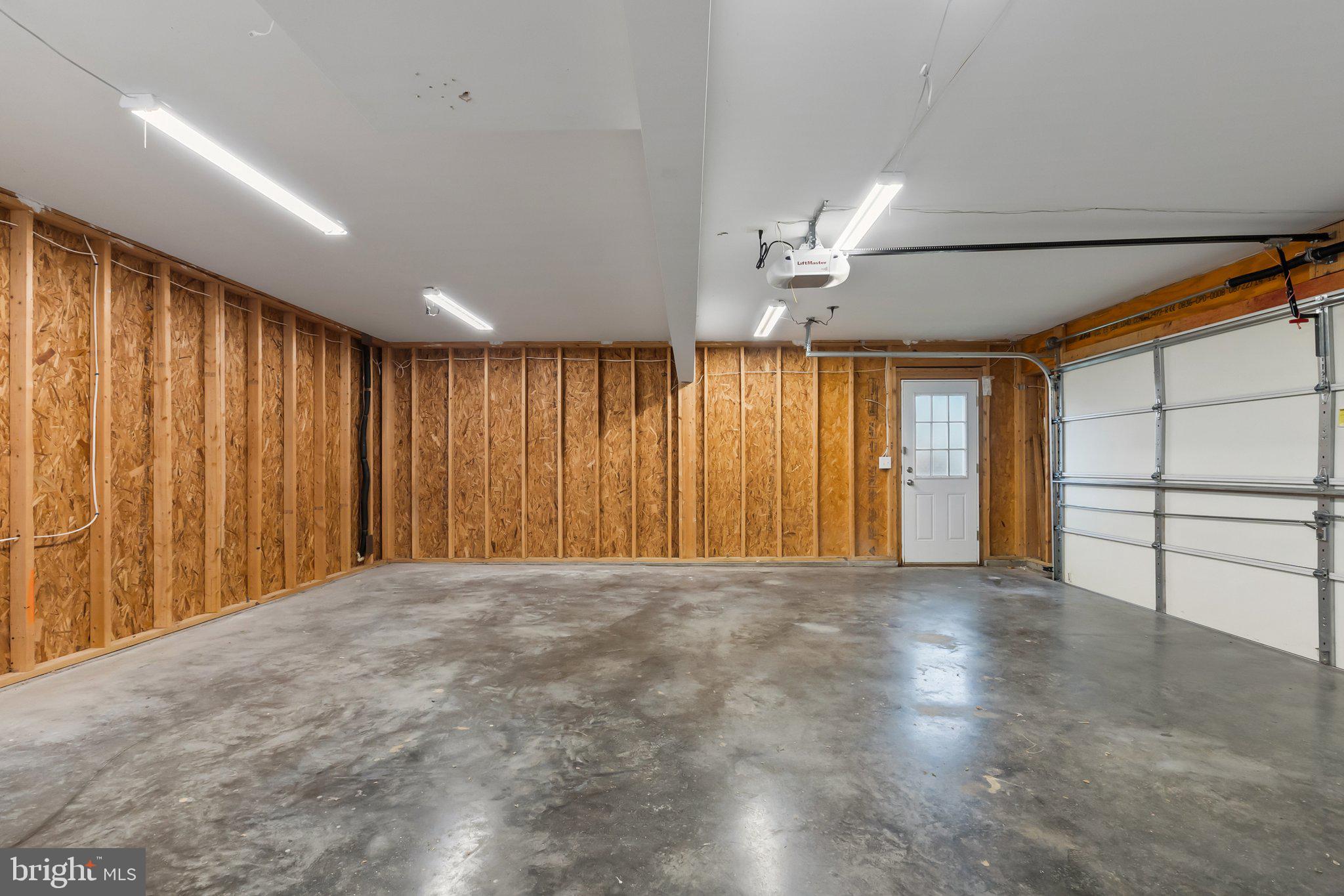 INWOOD MEADOWS - Residential