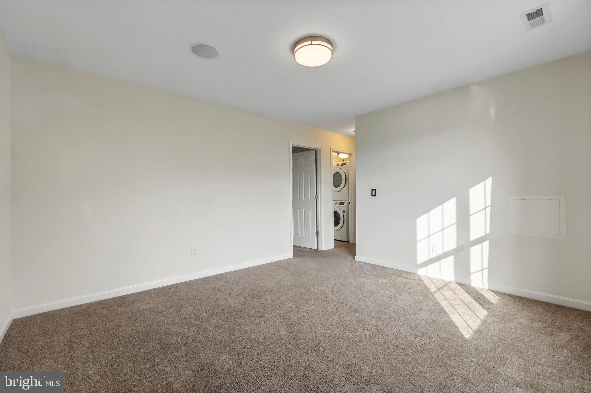 INWOOD MEADOWS - Residential