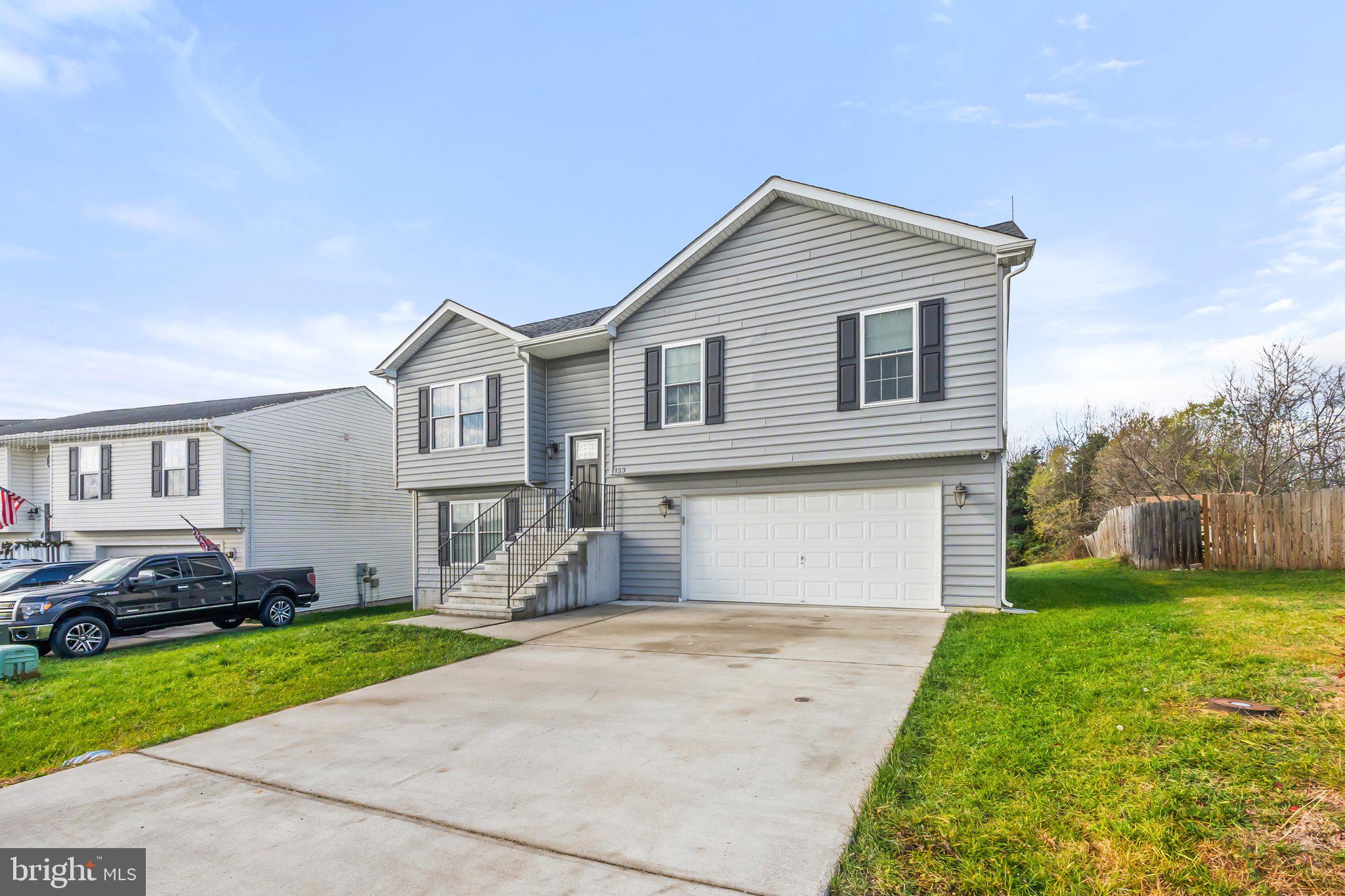 INWOOD MEADOWS - Residential