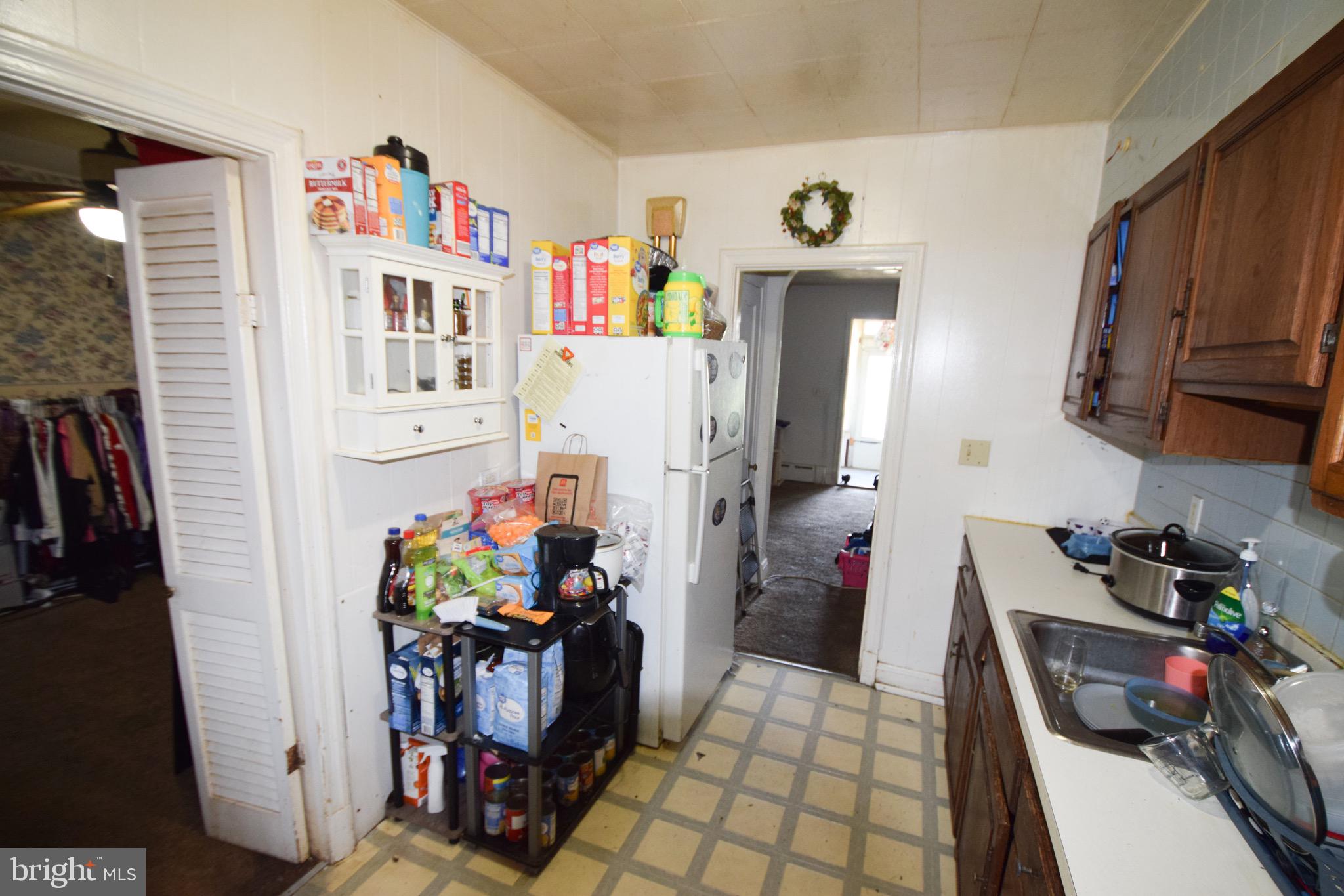 2422 KEYWAY