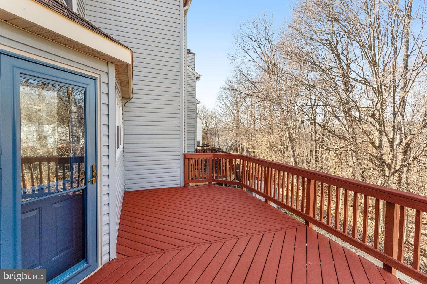 LAKE RIDGE - Residential Lease