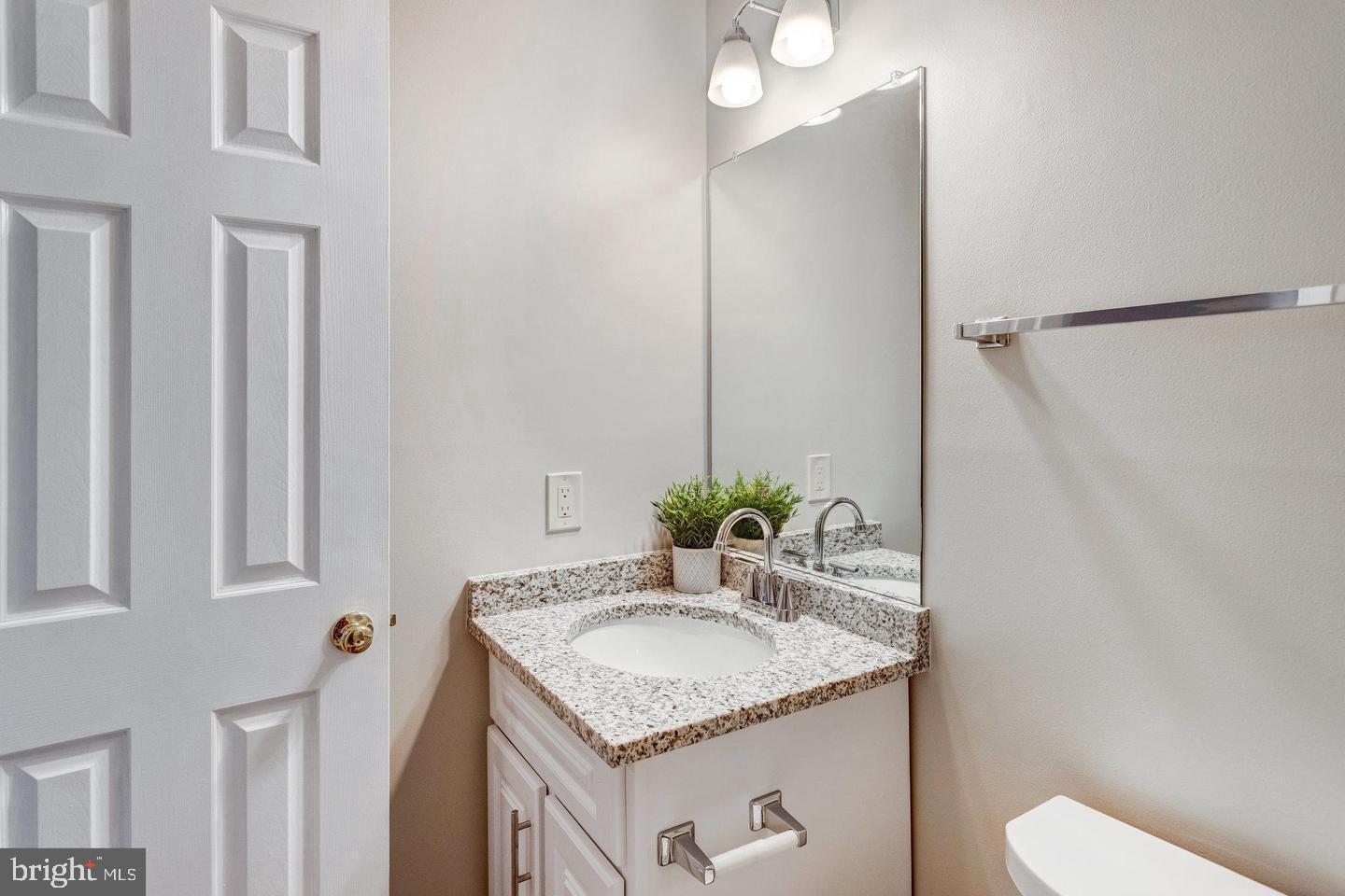 LAKE RIDGE - Residential Lease