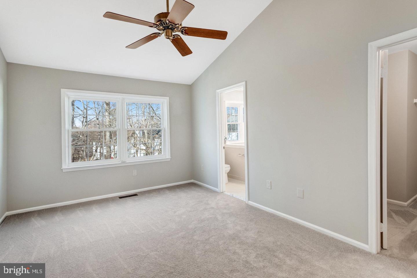 LAKE RIDGE - Residential Lease