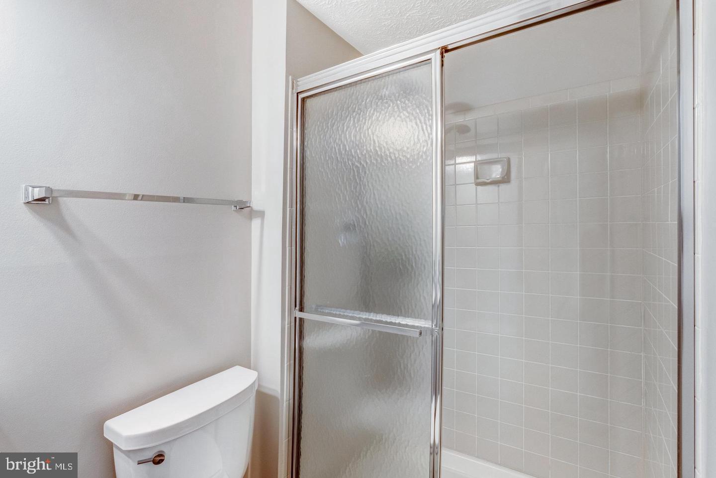 LAKE RIDGE - Residential Lease