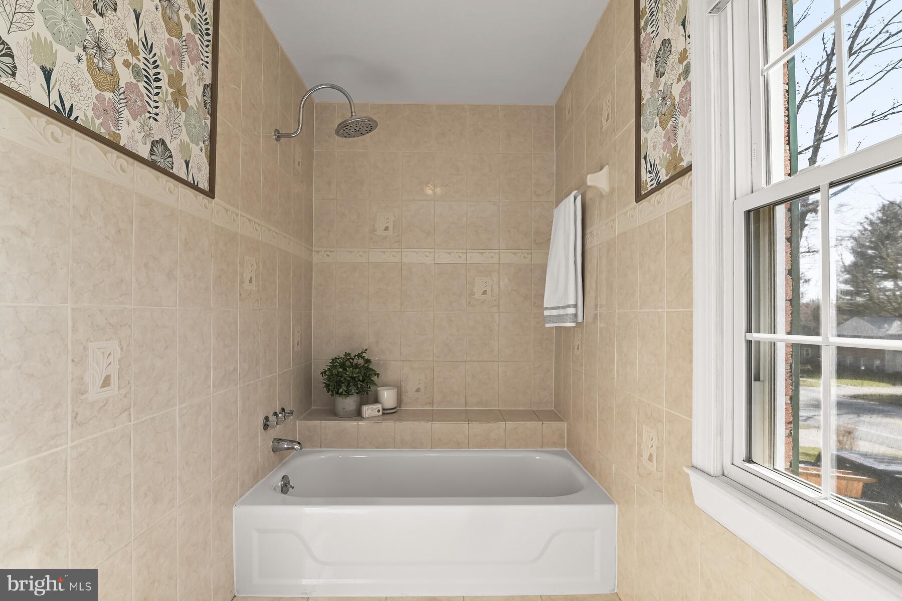 RUNNING BROOK - Residential