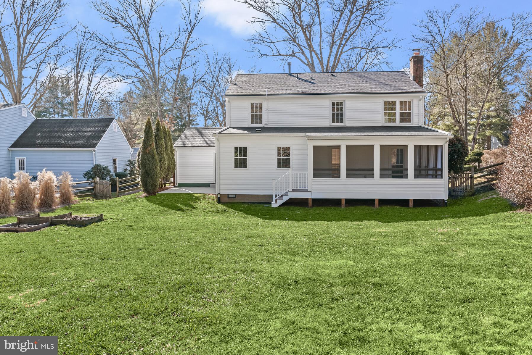 RUNNING BROOK - Residential