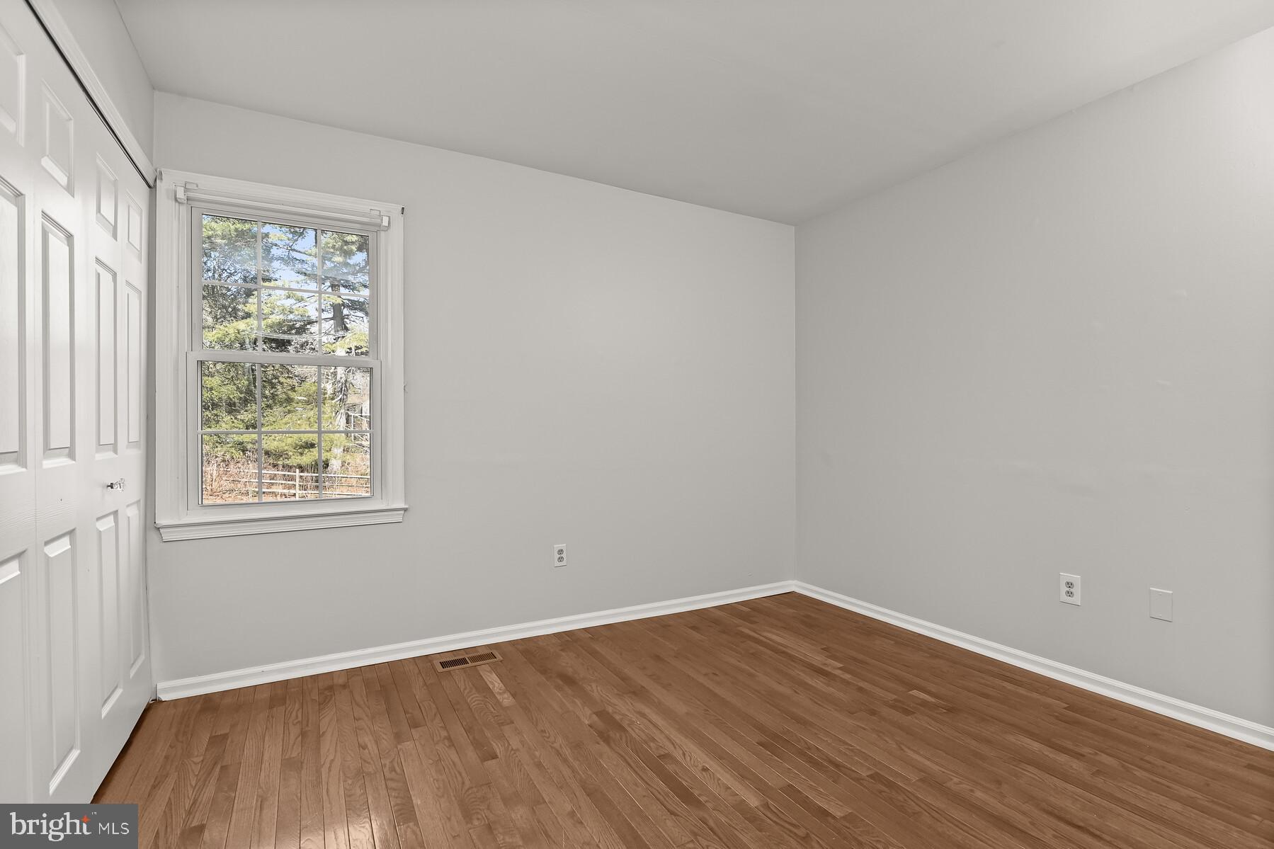 RUNNING BROOK - Residential