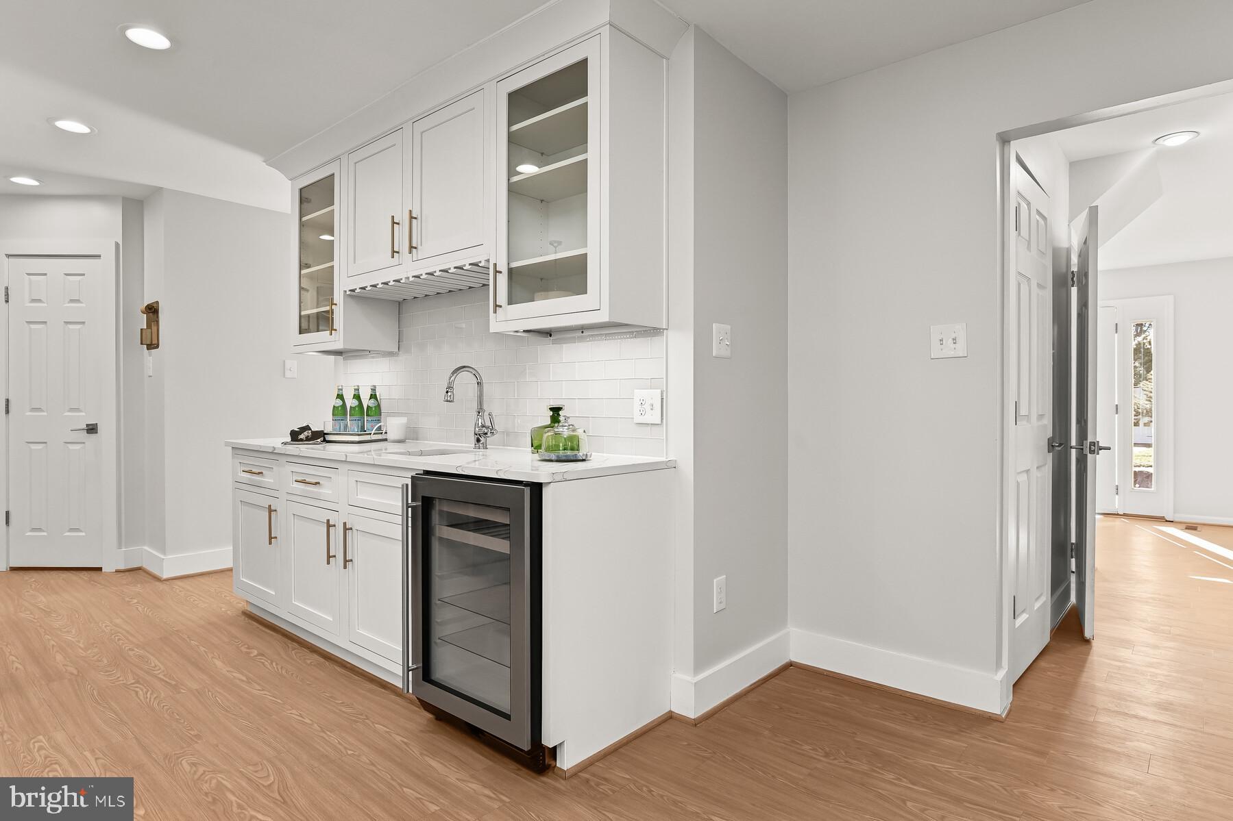 RUNNING BROOK - Residential