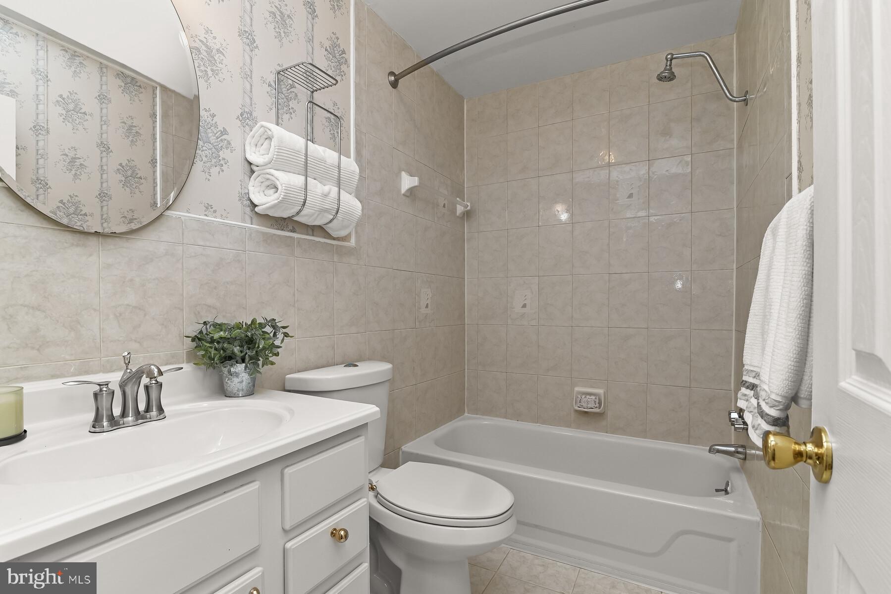 RUNNING BROOK - Residential