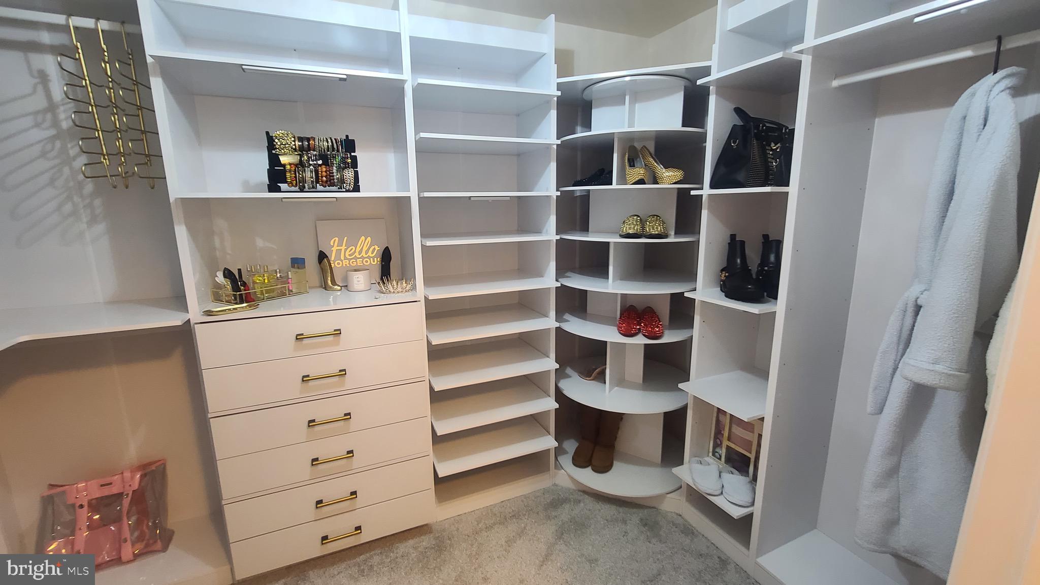 MASON'S LANDING - Residential