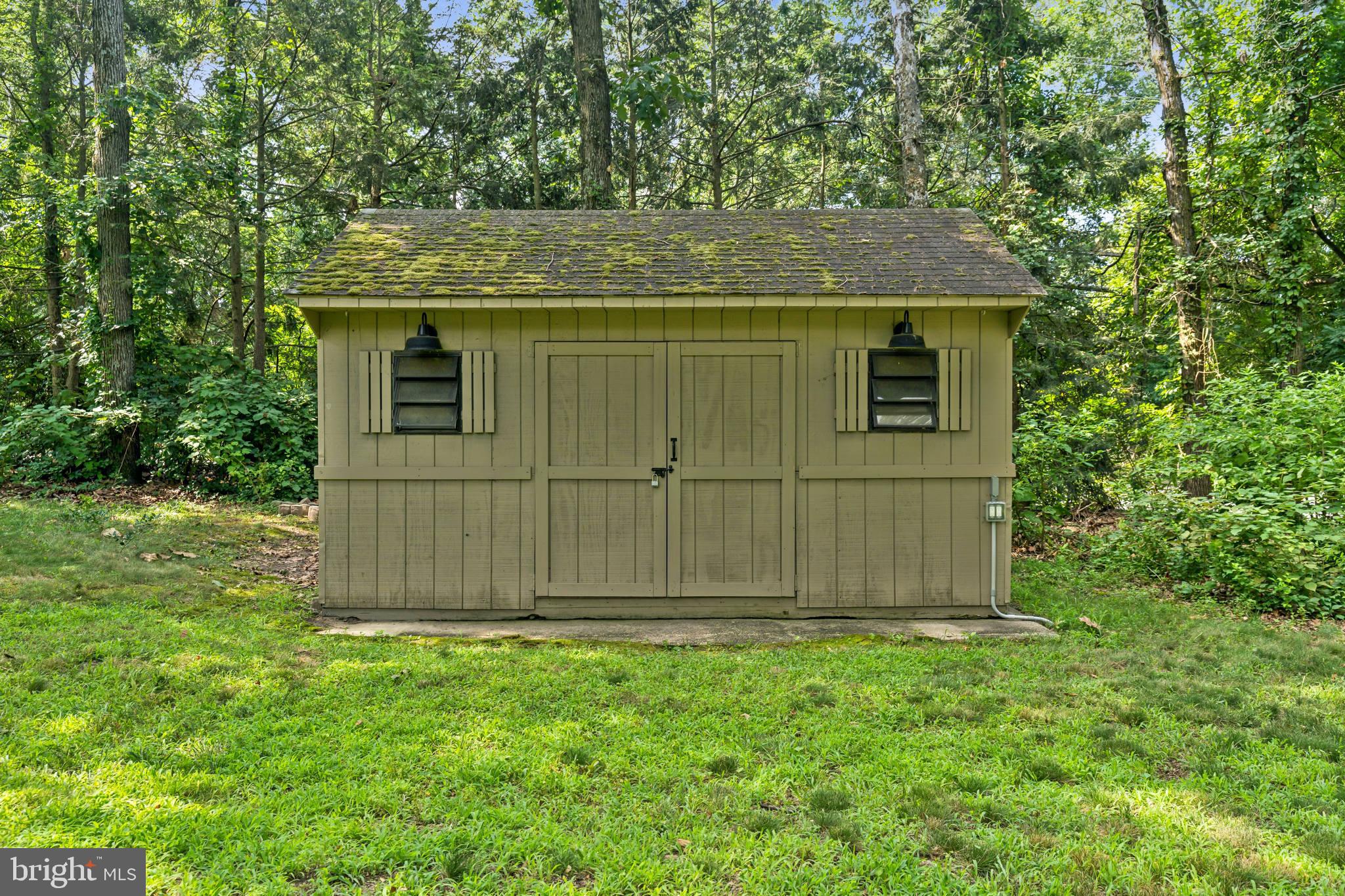 ELMHURST RIDGE - Residential