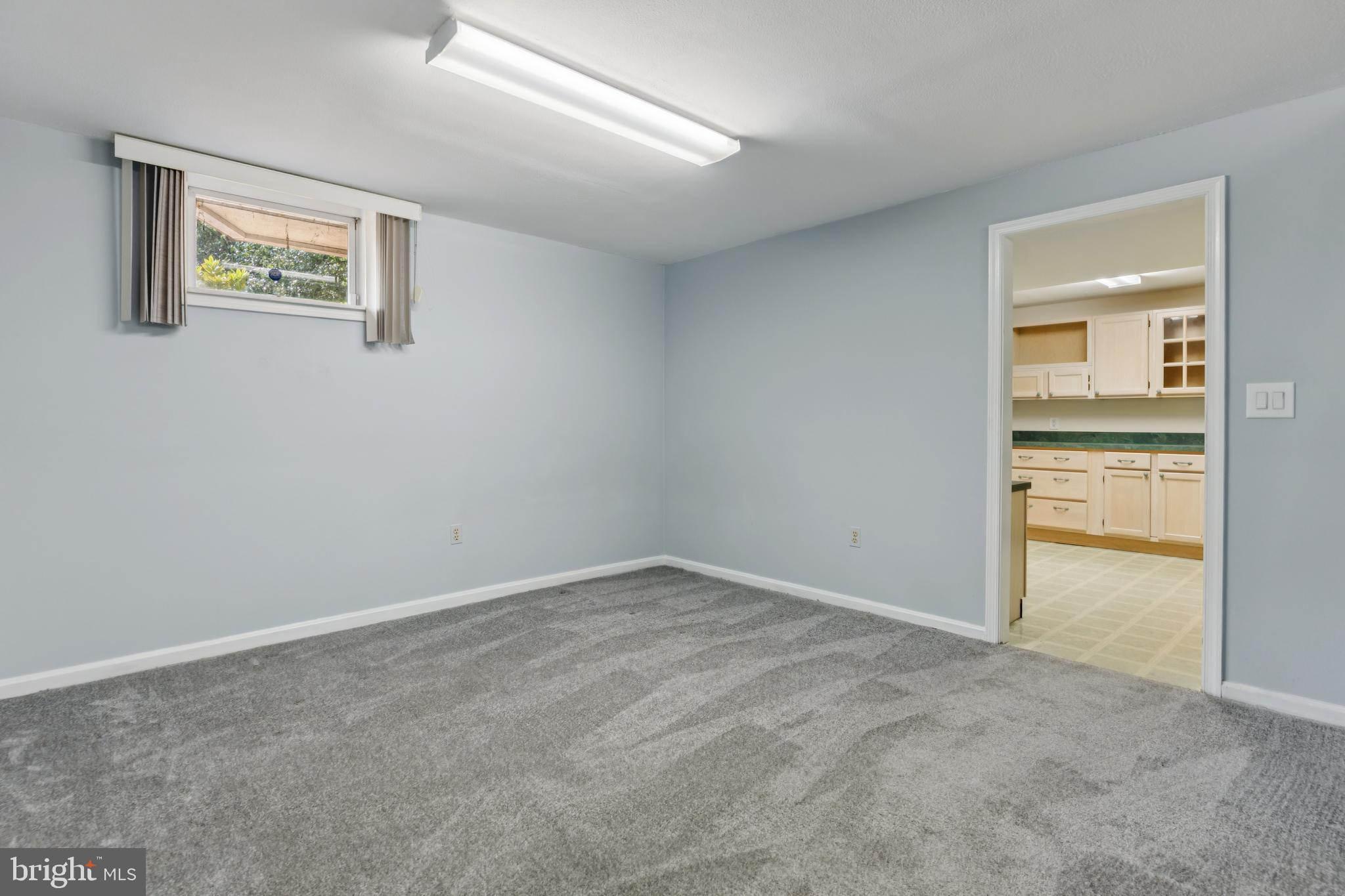 ELMHURST RIDGE - Residential