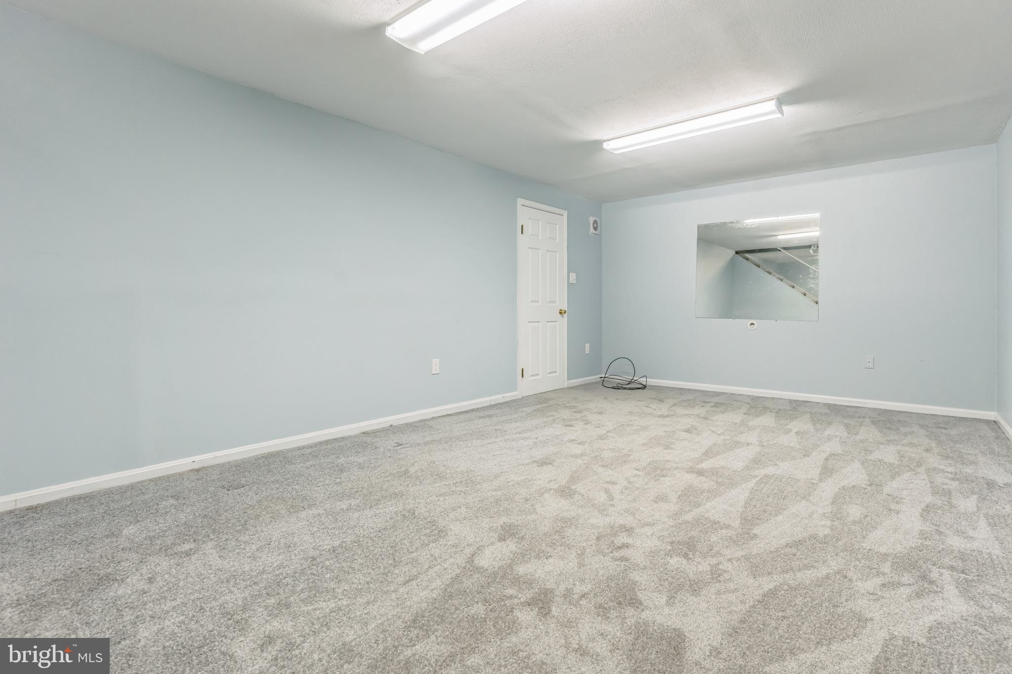 ELMHURST RIDGE - Residential