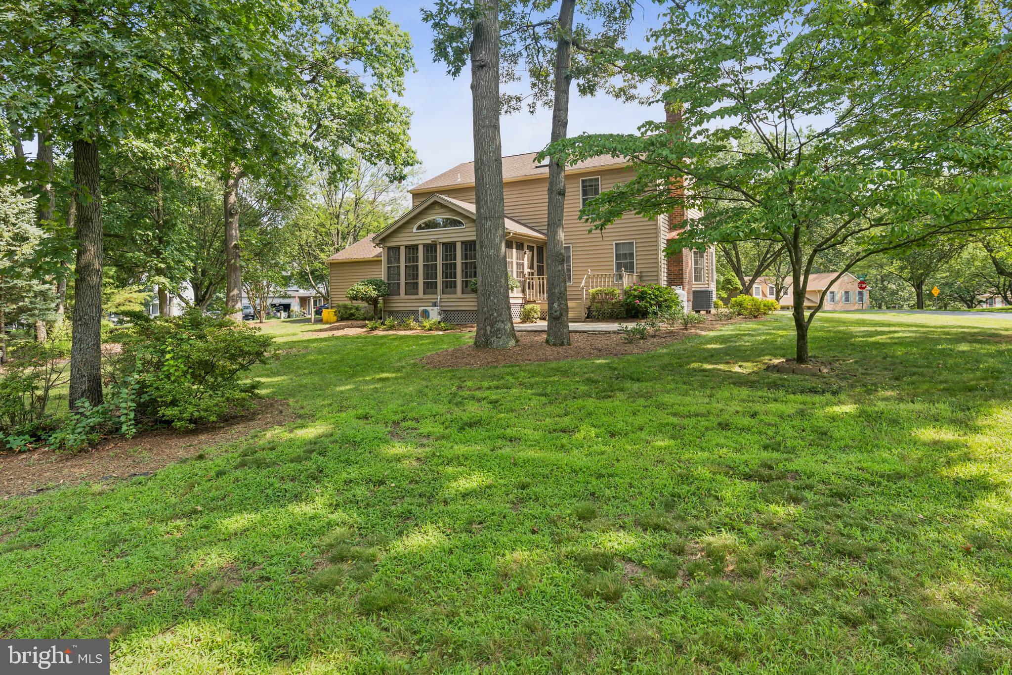 ELMHURST RIDGE - Residential