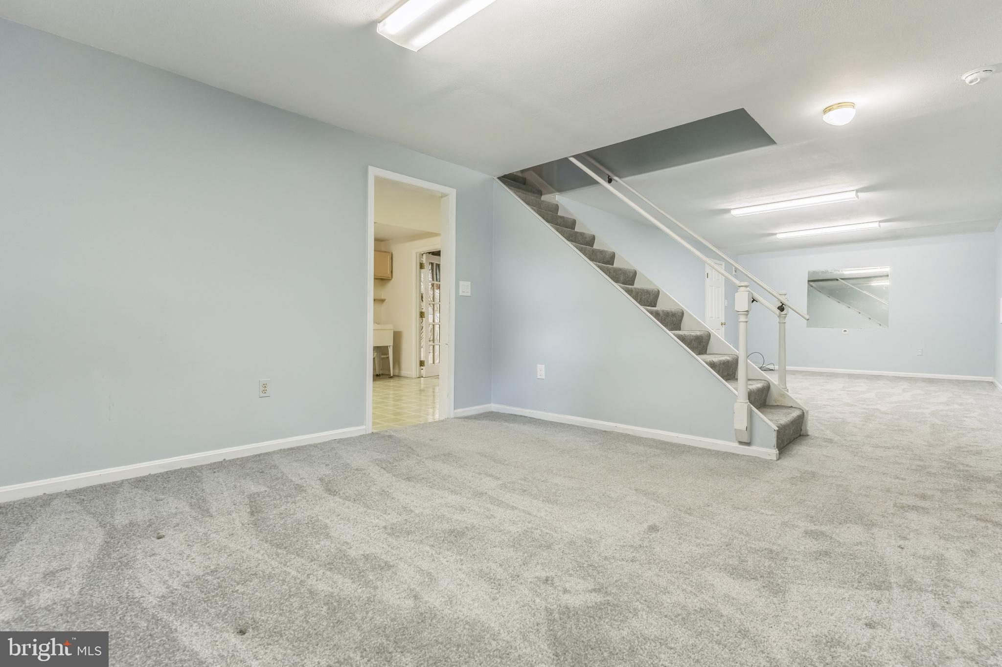 ELMHURST RIDGE - Residential