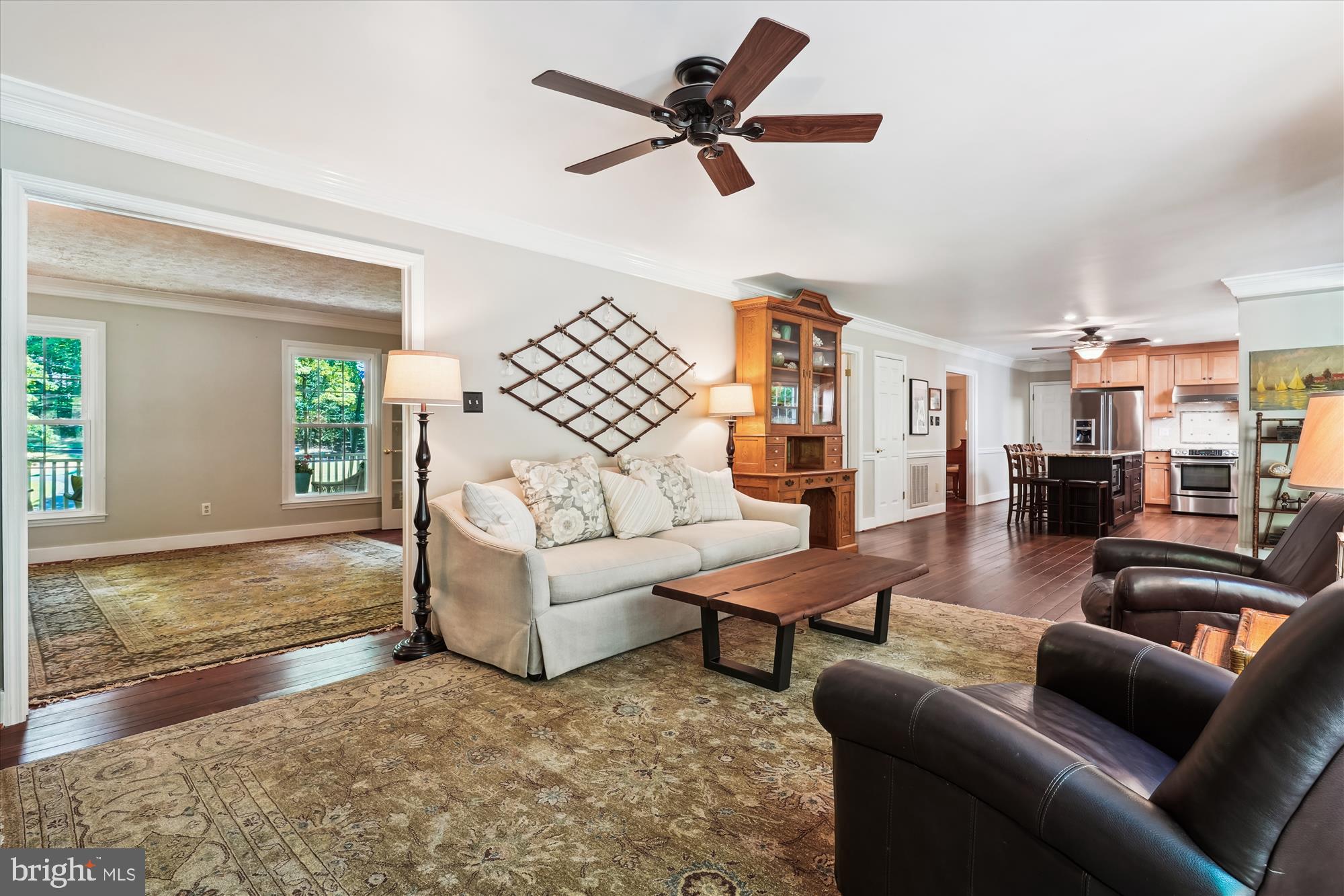 FOREST HILLS - Residential