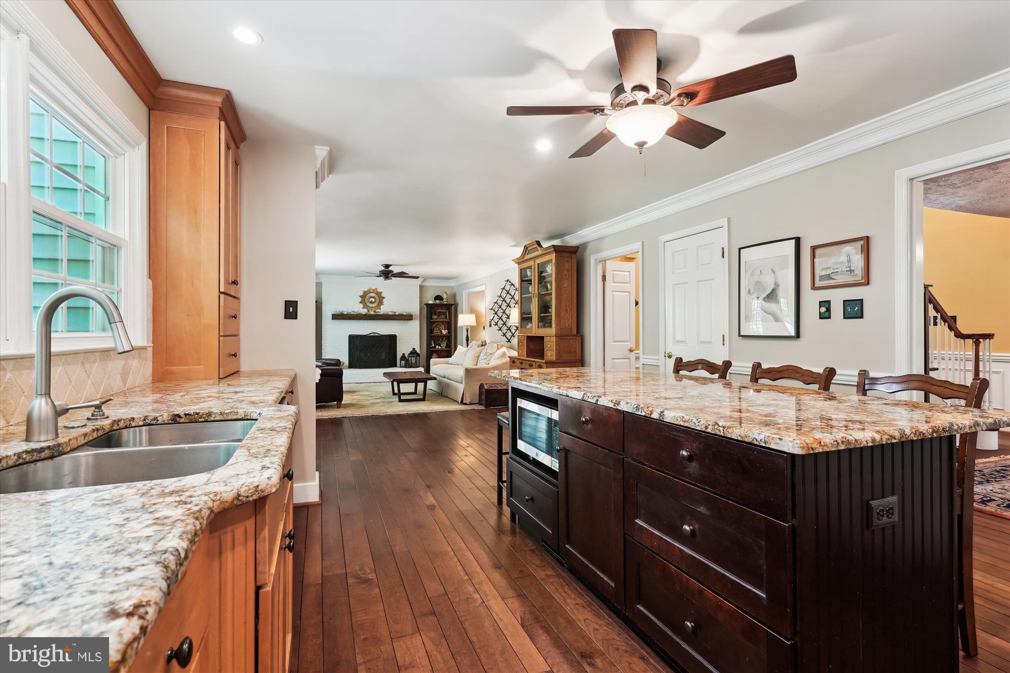 FOREST HILLS - Residential