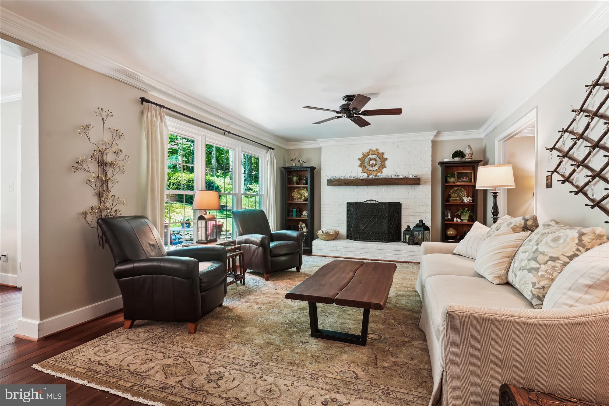 FOREST HILLS - Residential