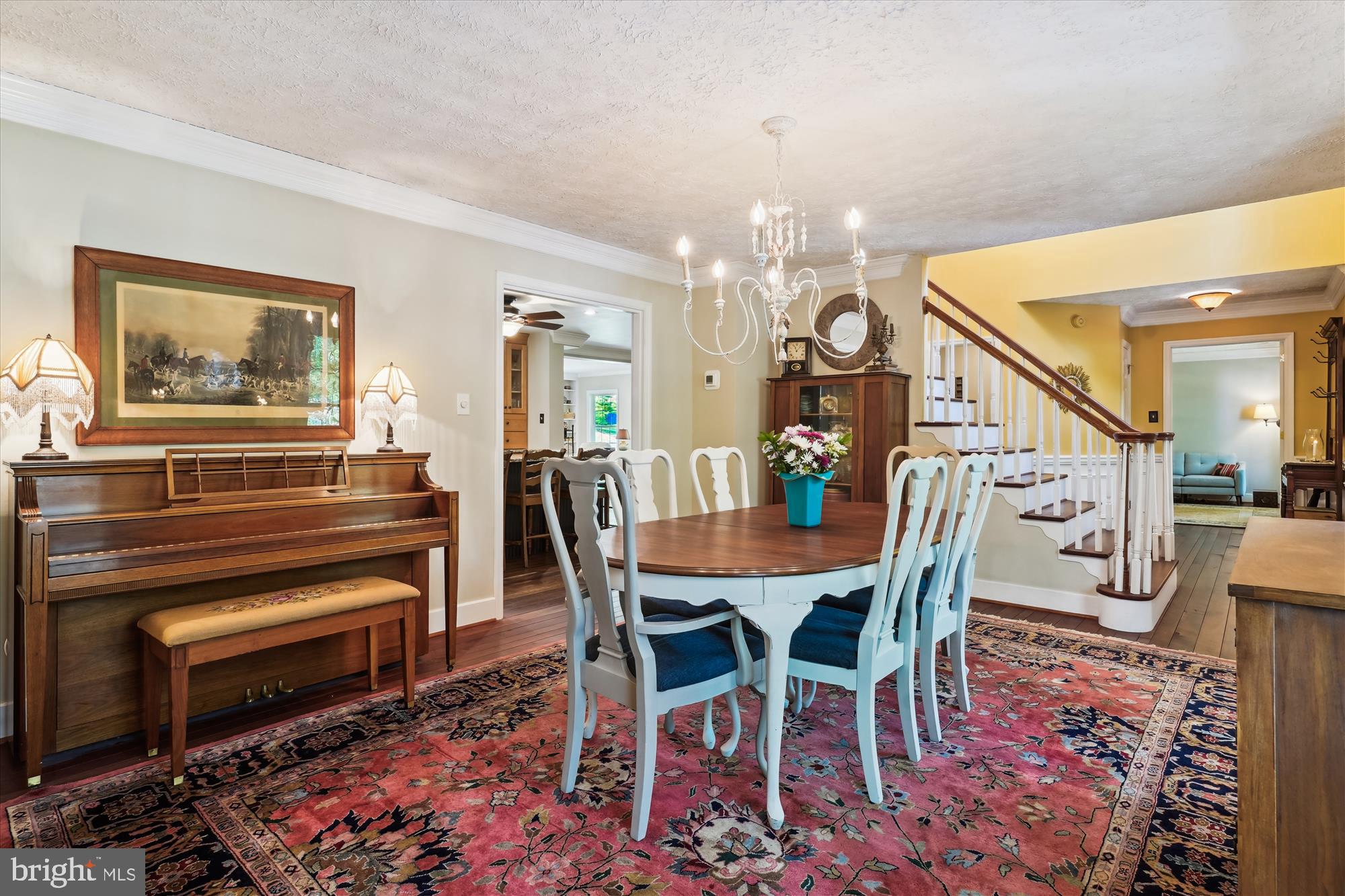 FOREST HILLS - Residential