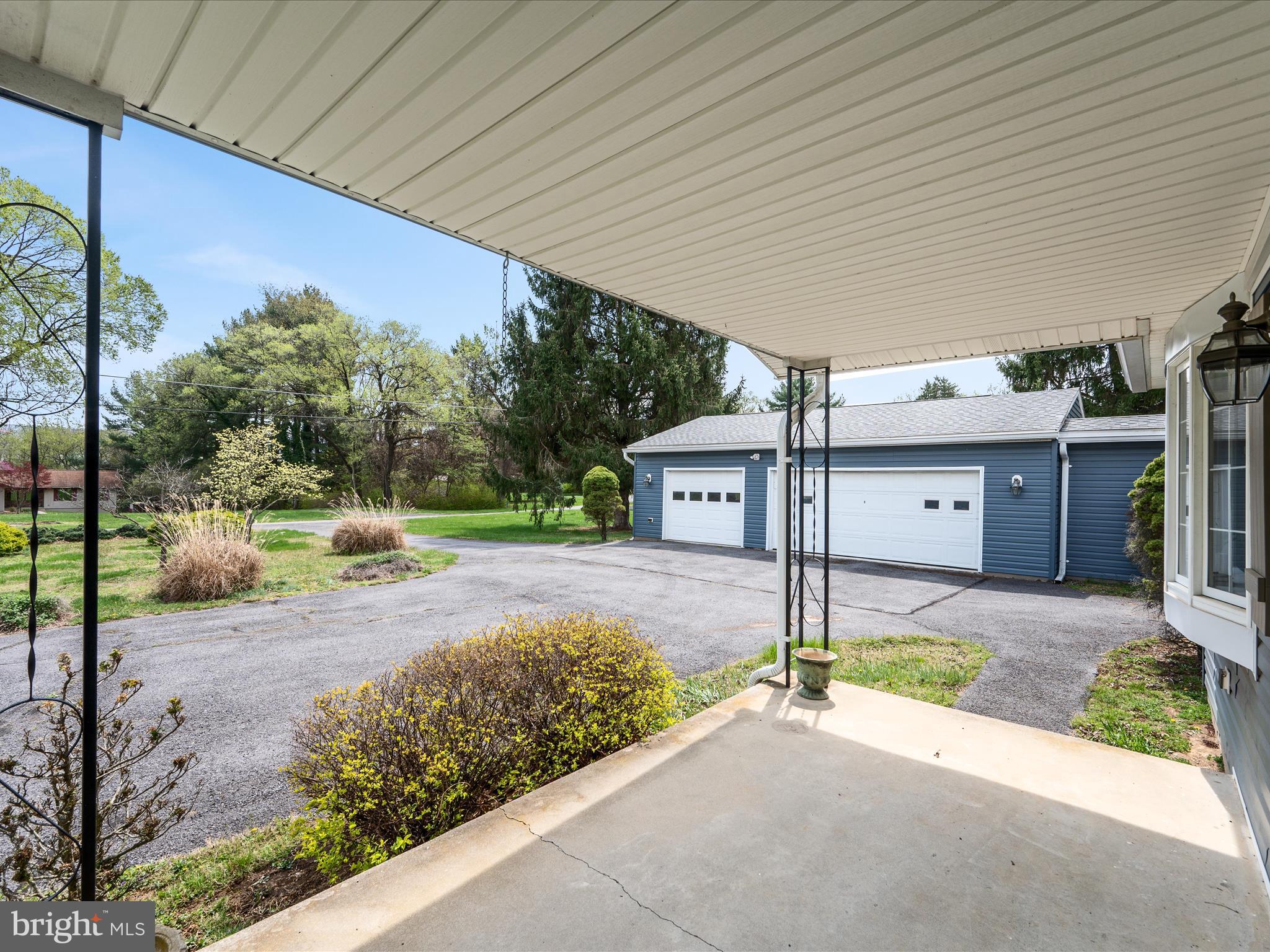 HERMITAGE RIDGE - Residential