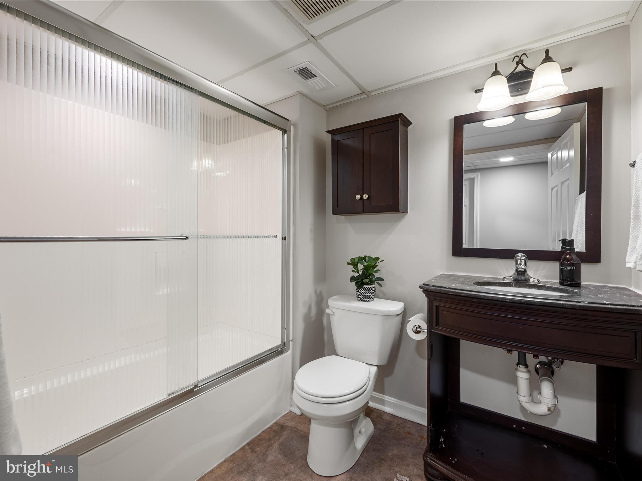 HERMITAGE RIDGE - Residential